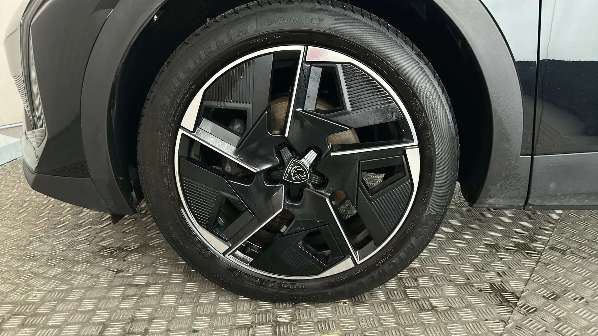 2024 PEUGEOT 408 2024 PEUGEOT 408