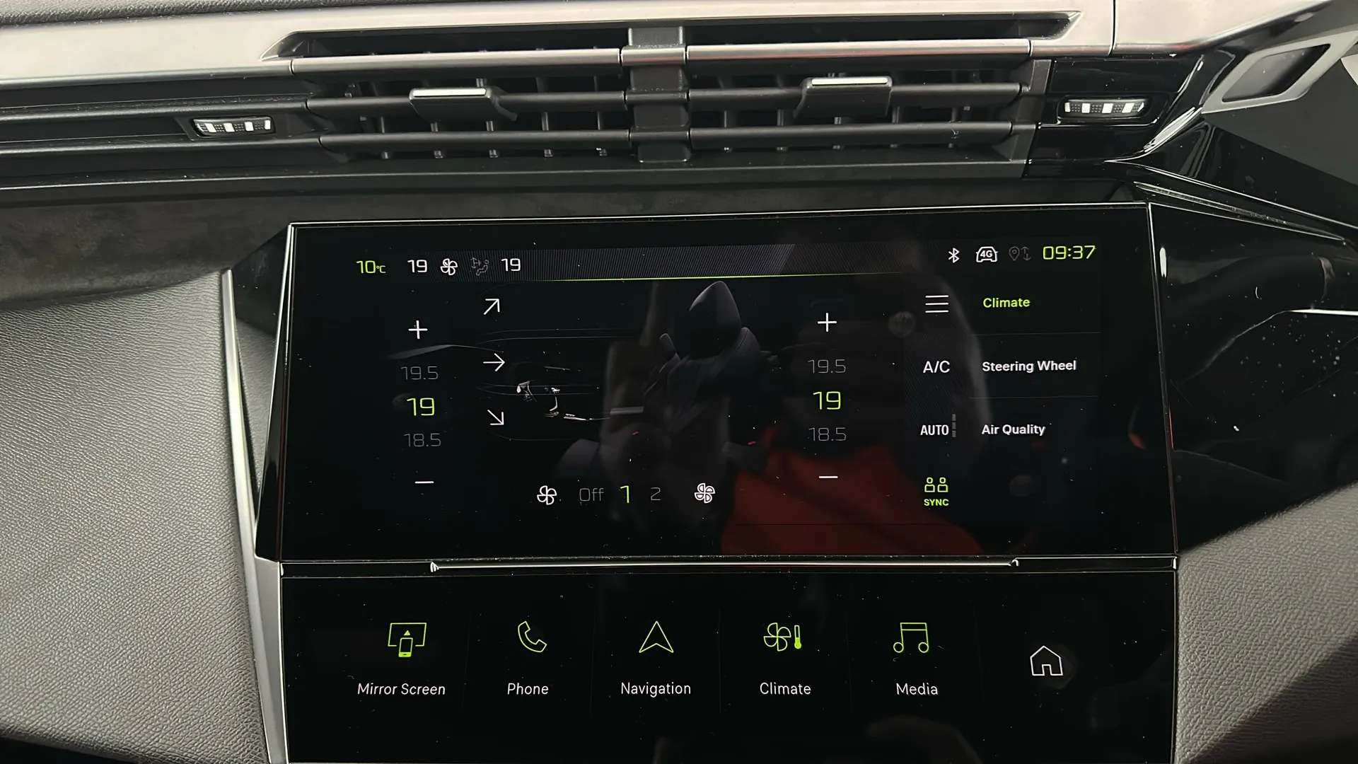 2024 PEUGEOT 408 2024 PEUGEOT 408