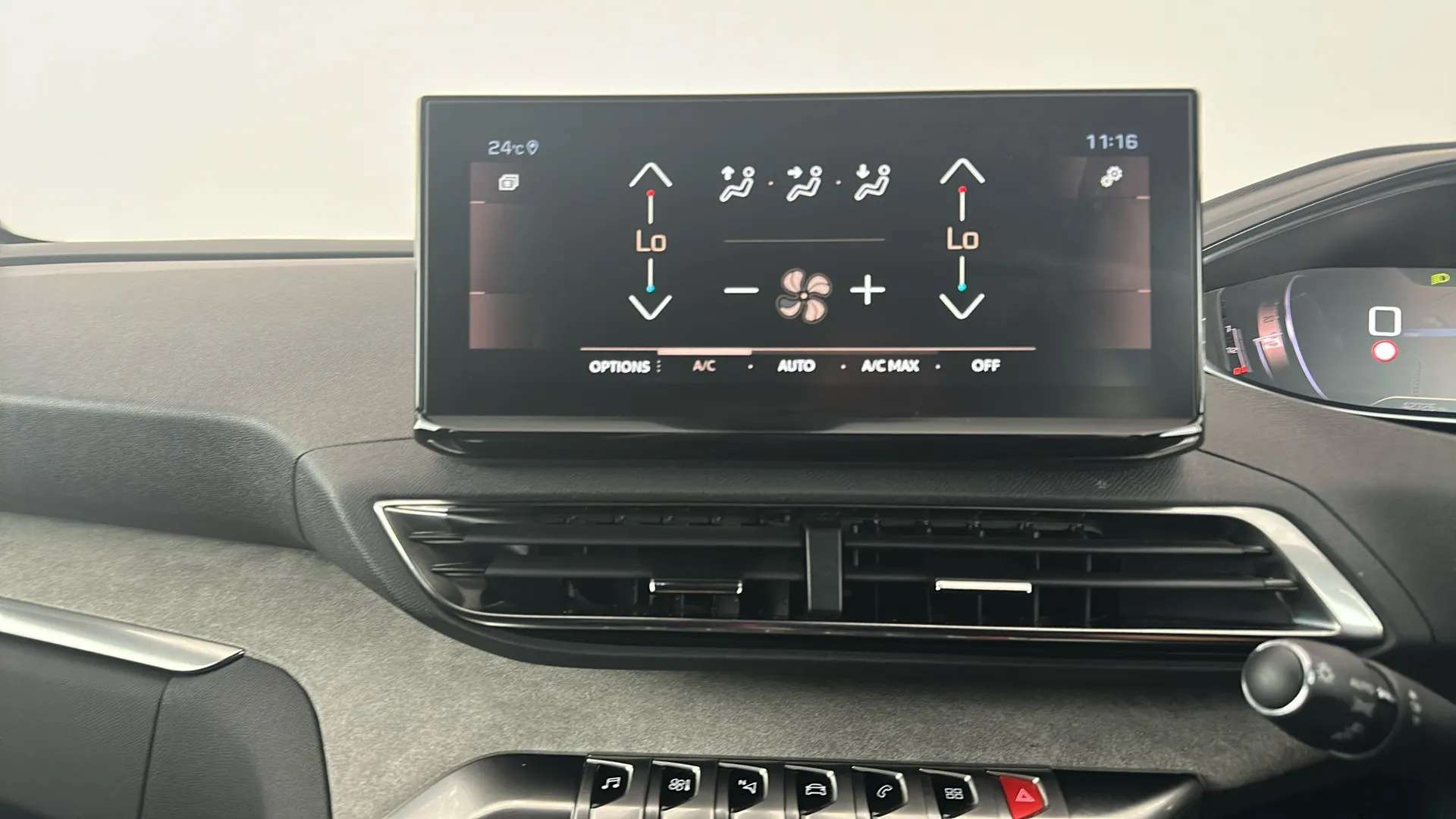 2023 PEUGEOT 3008 2023 PEUGEOT 3008