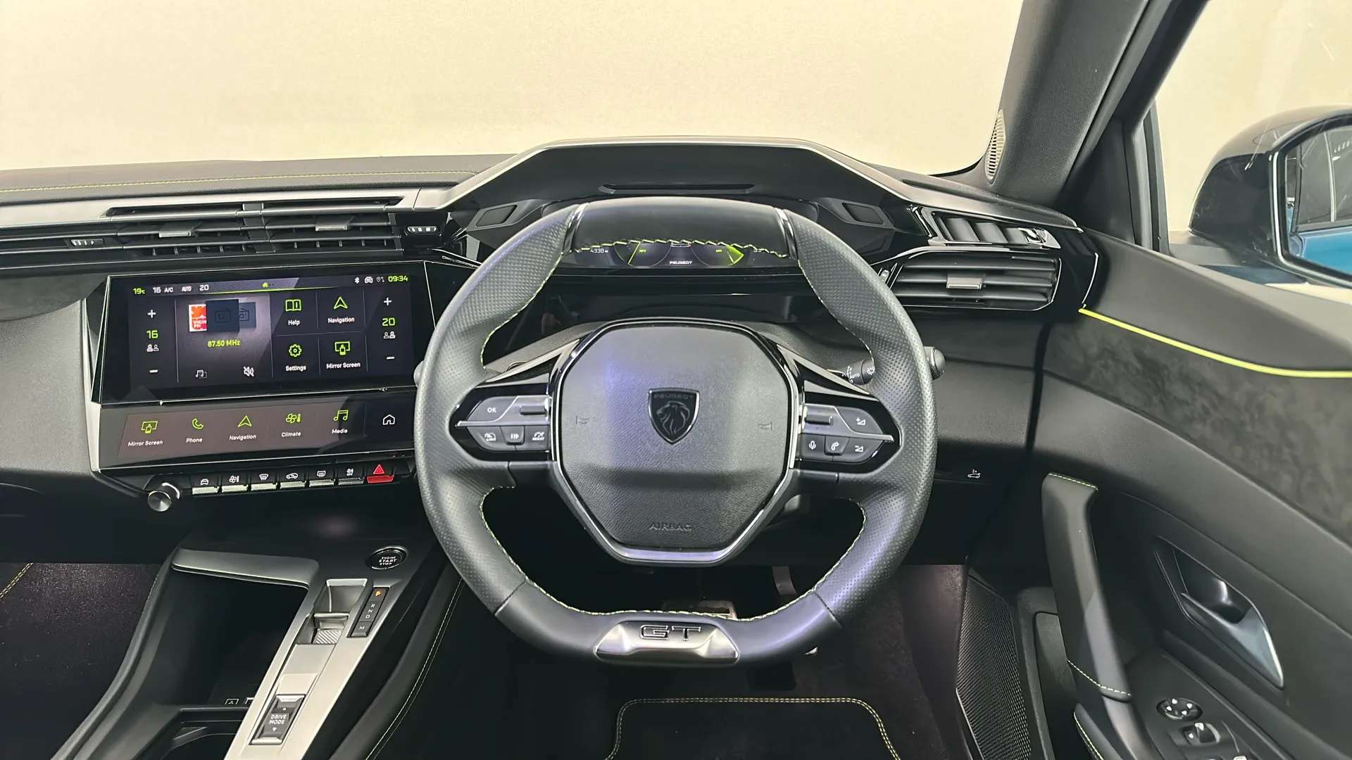 2024 PEUGEOT 408 2024 PEUGEOT 408