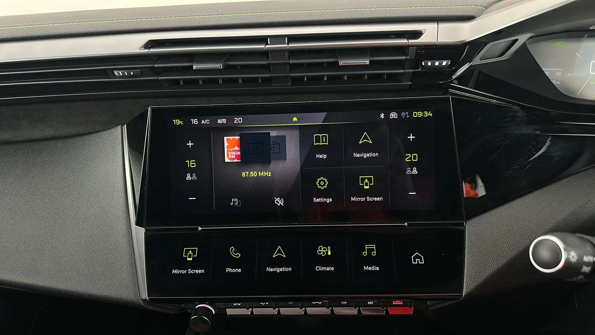 2024 PEUGEOT 408 2024 PEUGEOT 408