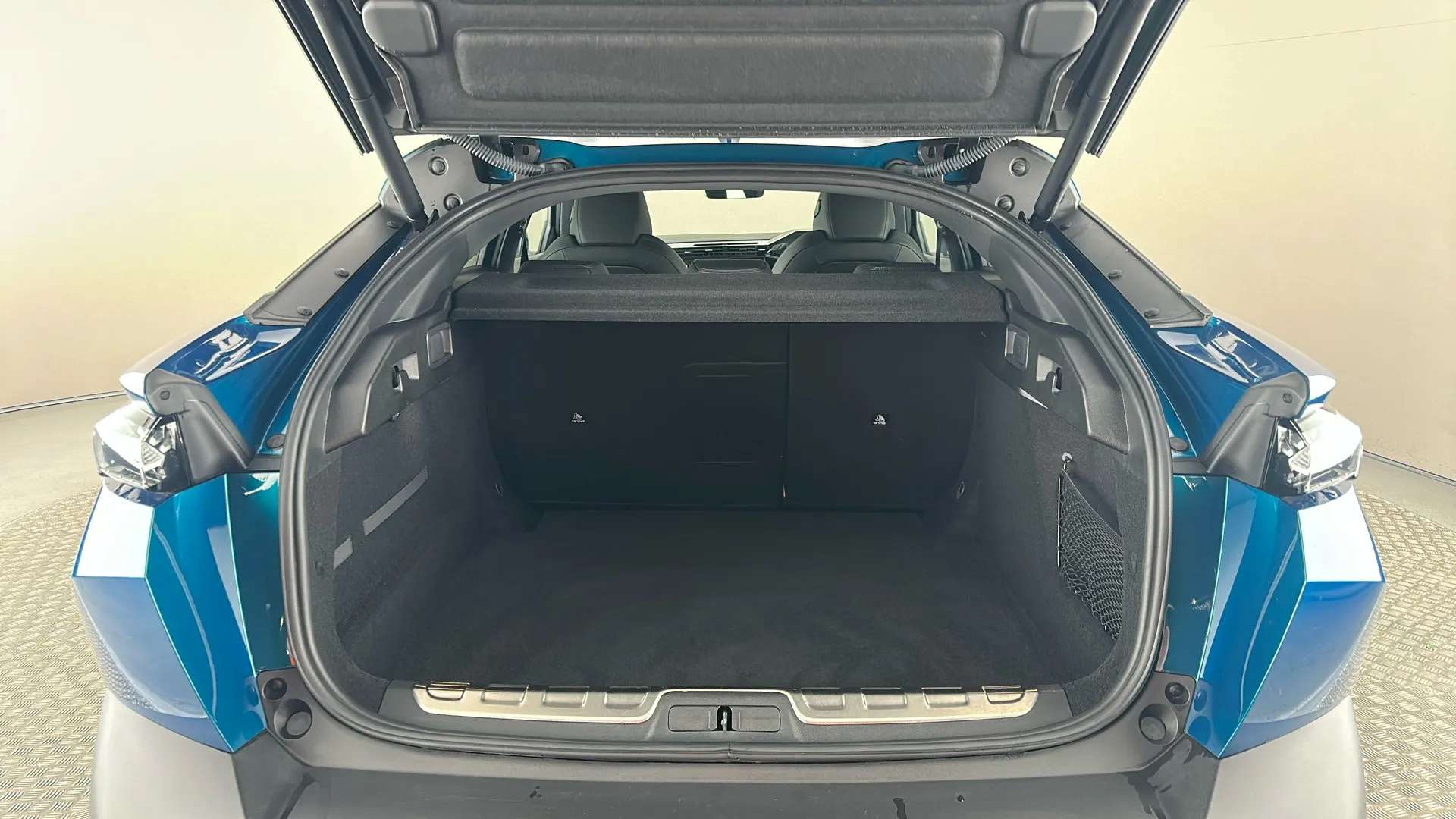 2024 PEUGEOT 408 2024 PEUGEOT 408