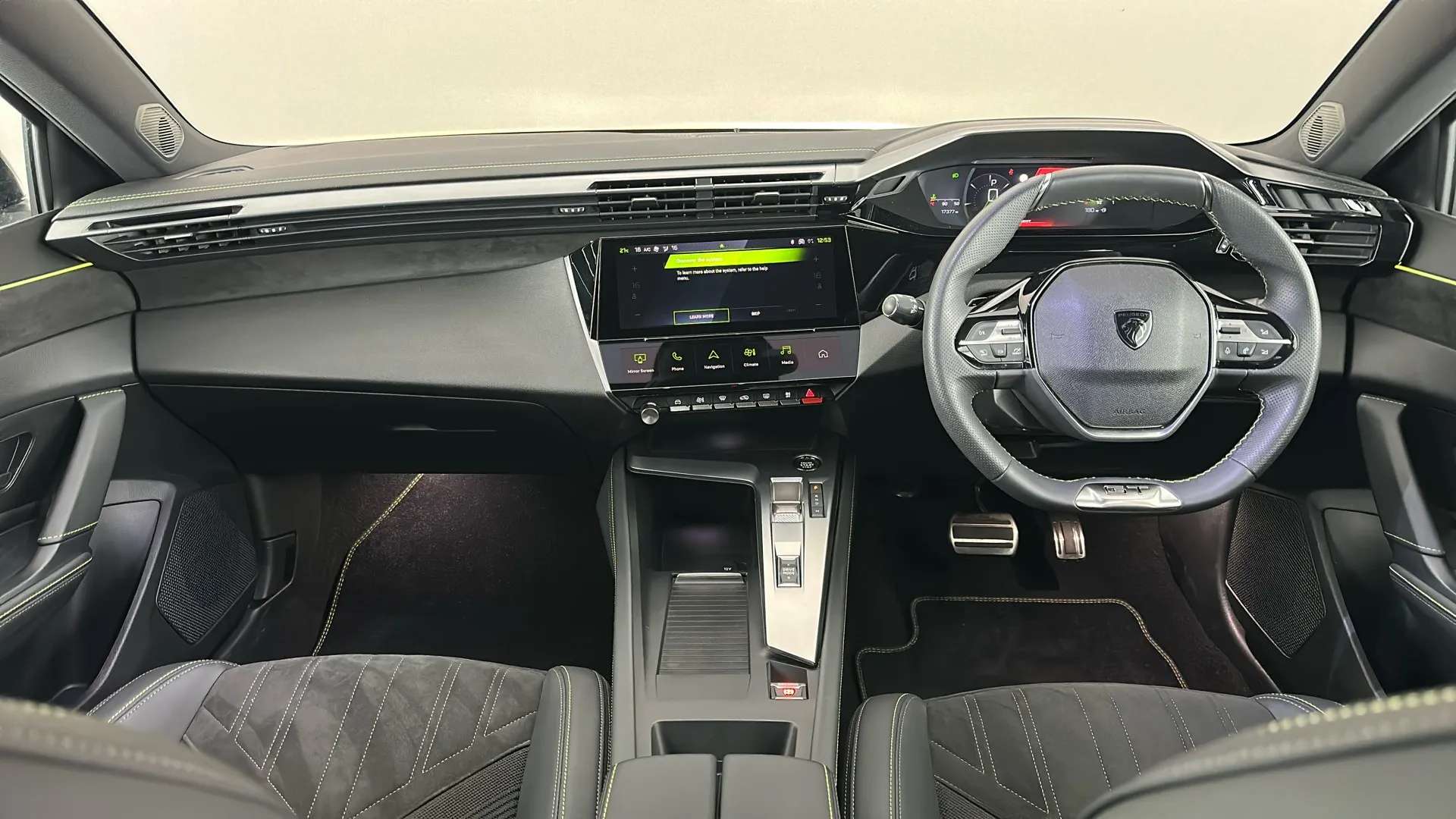 2024 PEUGEOT 408 2024 PEUGEOT 408