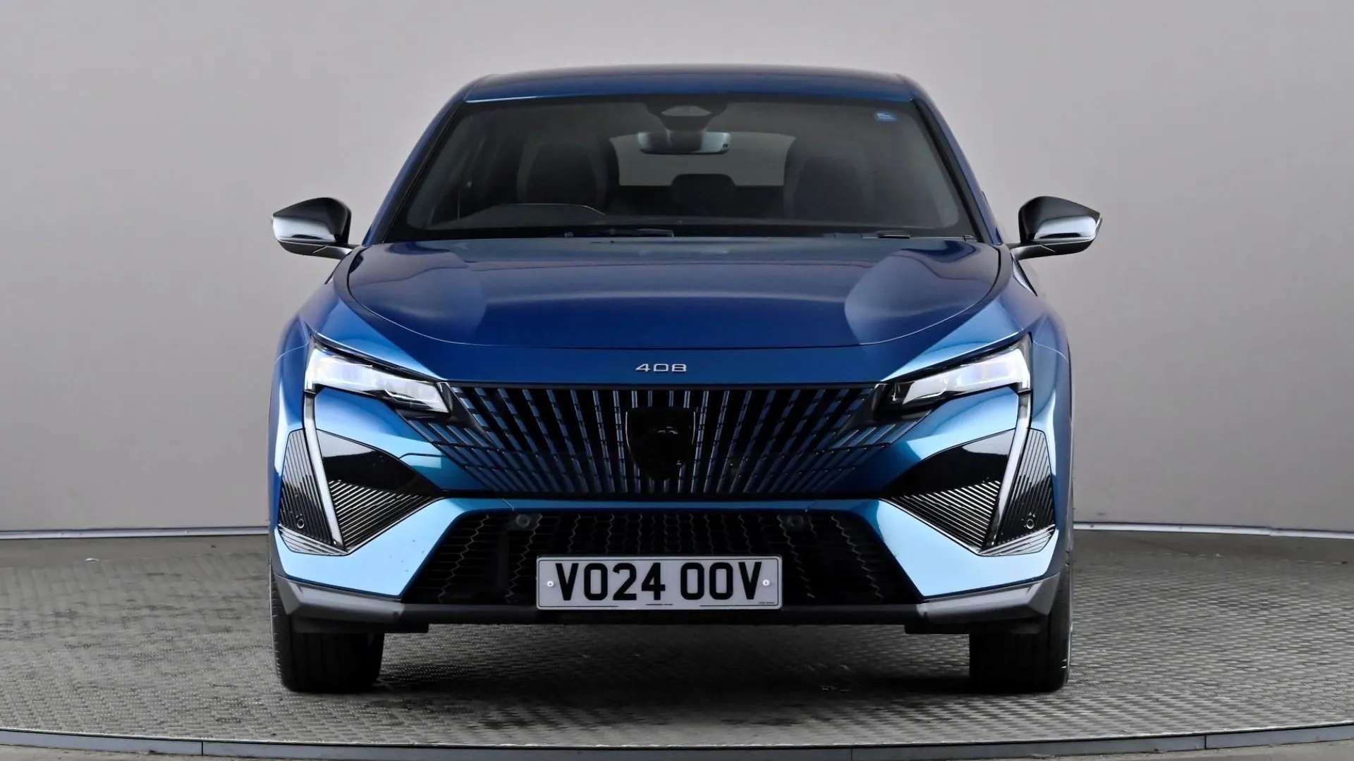 A 2024 PEUGEOT 408 1.2 PureTech GT EAT8 A 2024 PEUGEOT 408 1.2 PureTech GT EAT8