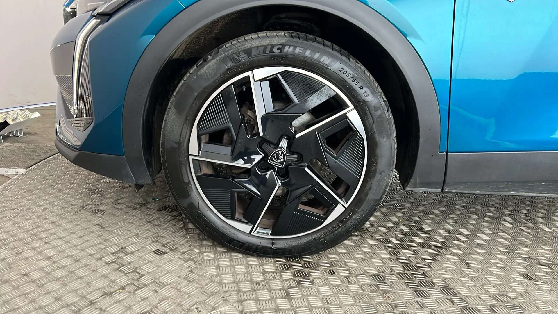 2024 PEUGEOT 408 2024 PEUGEOT 408