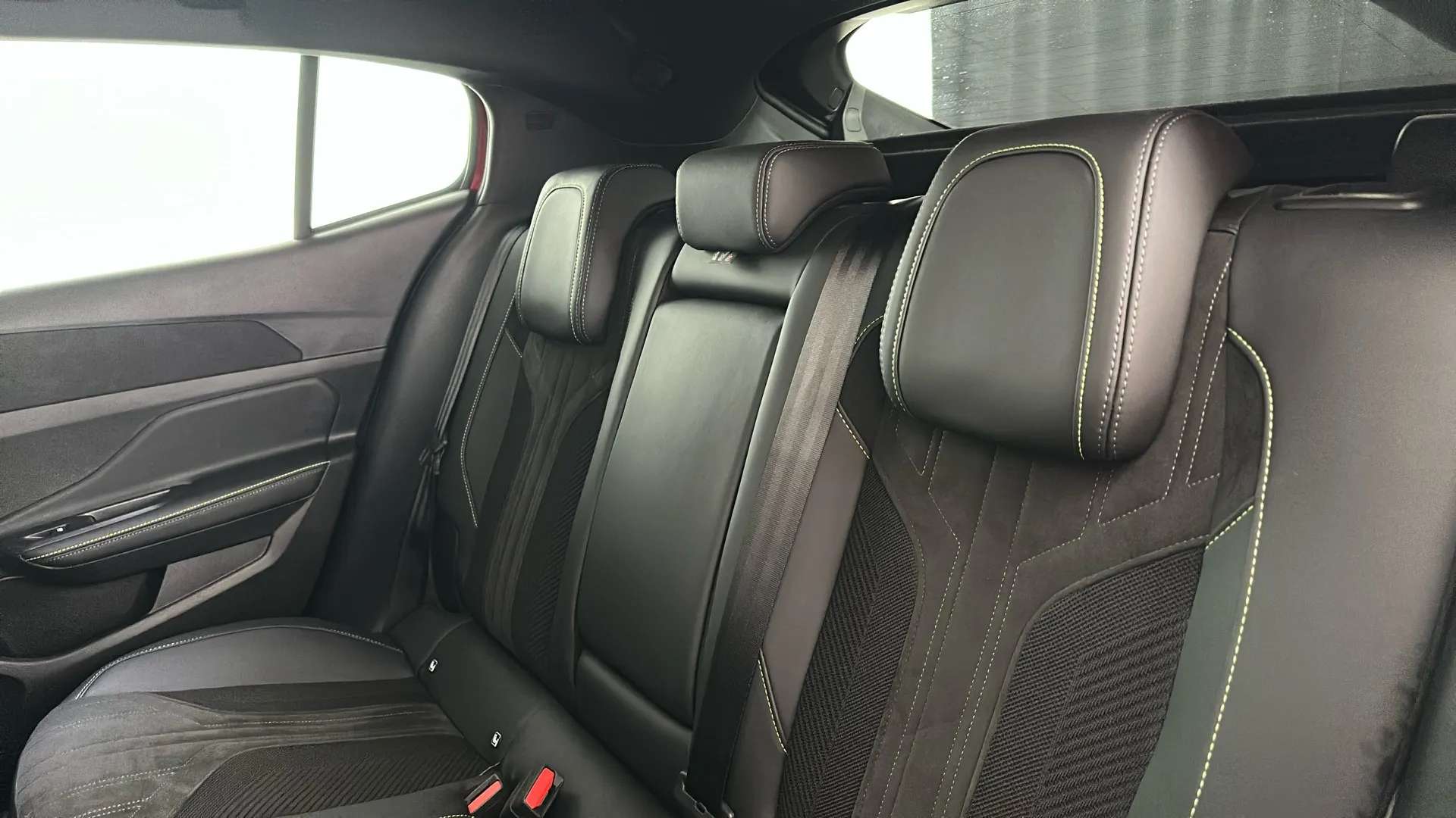 2024 PEUGEOT 408 2024 PEUGEOT 408
