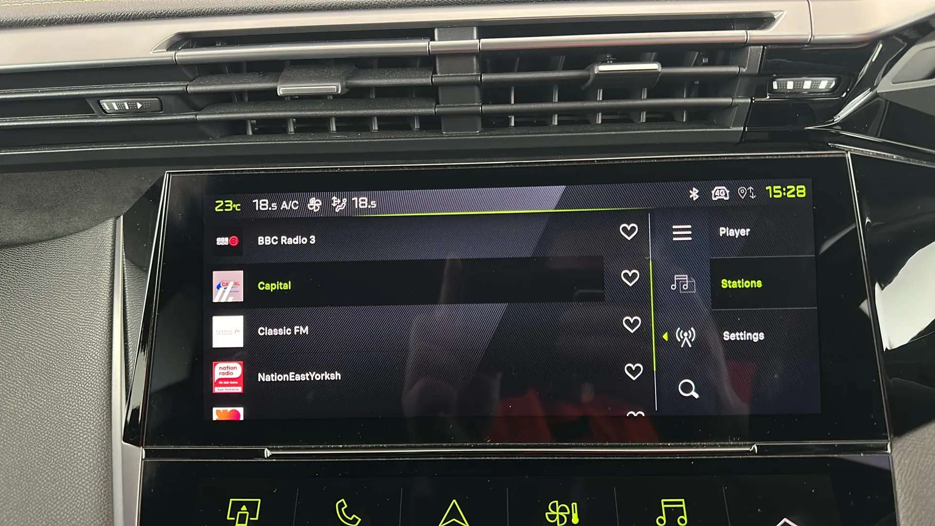 2024 PEUGEOT 408 2024 PEUGEOT 408