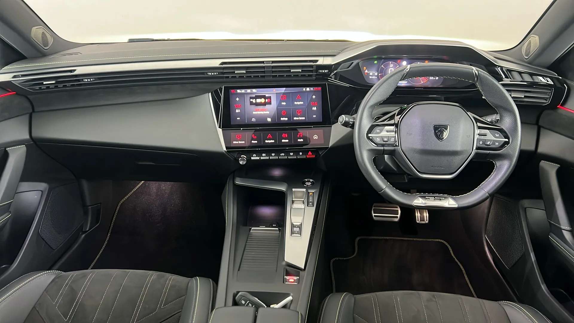 2024 PEUGEOT 408 2024 PEUGEOT 408