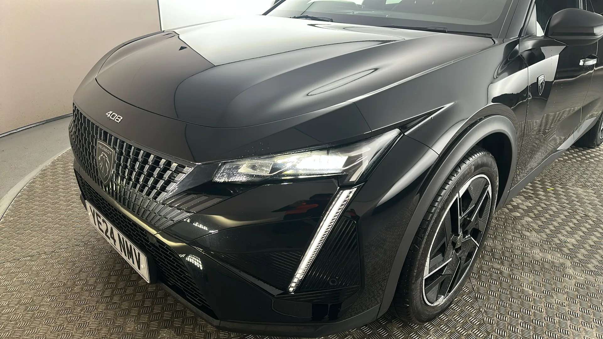 2024 PEUGEOT 408 2024 PEUGEOT 408