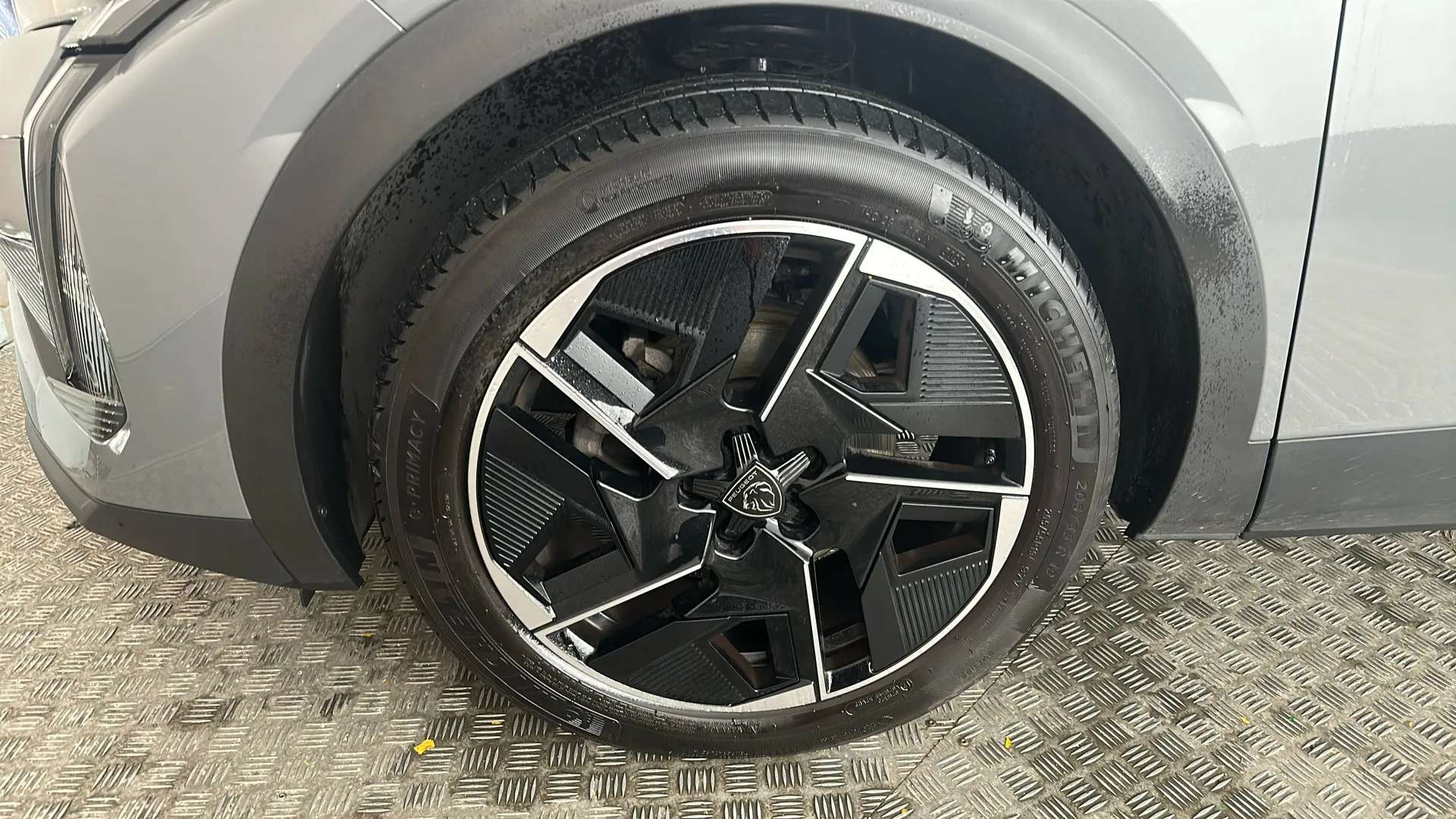 2024 PEUGEOT 408 2024 PEUGEOT 408