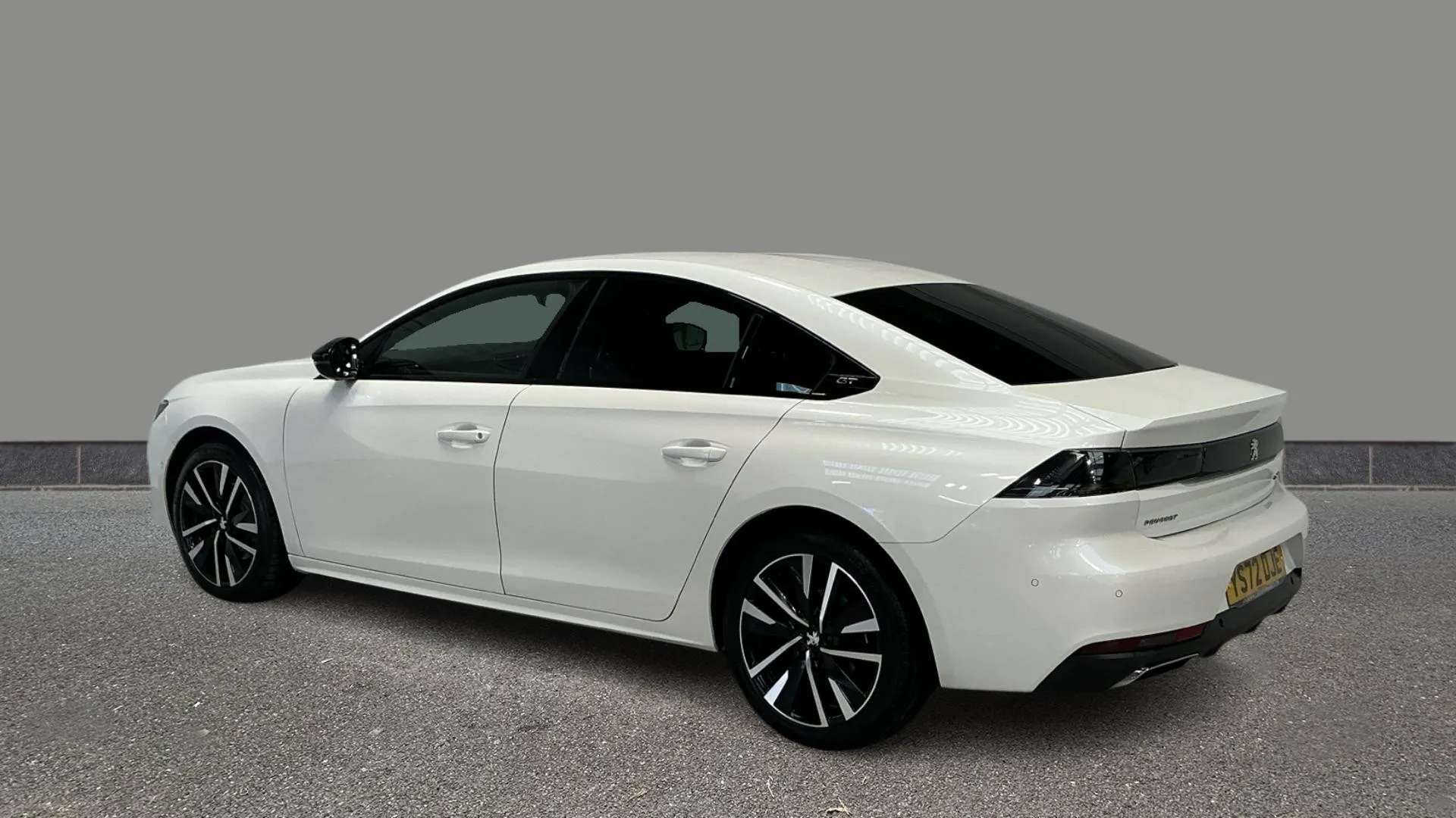 A 2022 PEUGEOT 508 1.2 PureTech GT EAT8 A 2022 PEUGEOT 508 1.2 PureTech GT EAT8