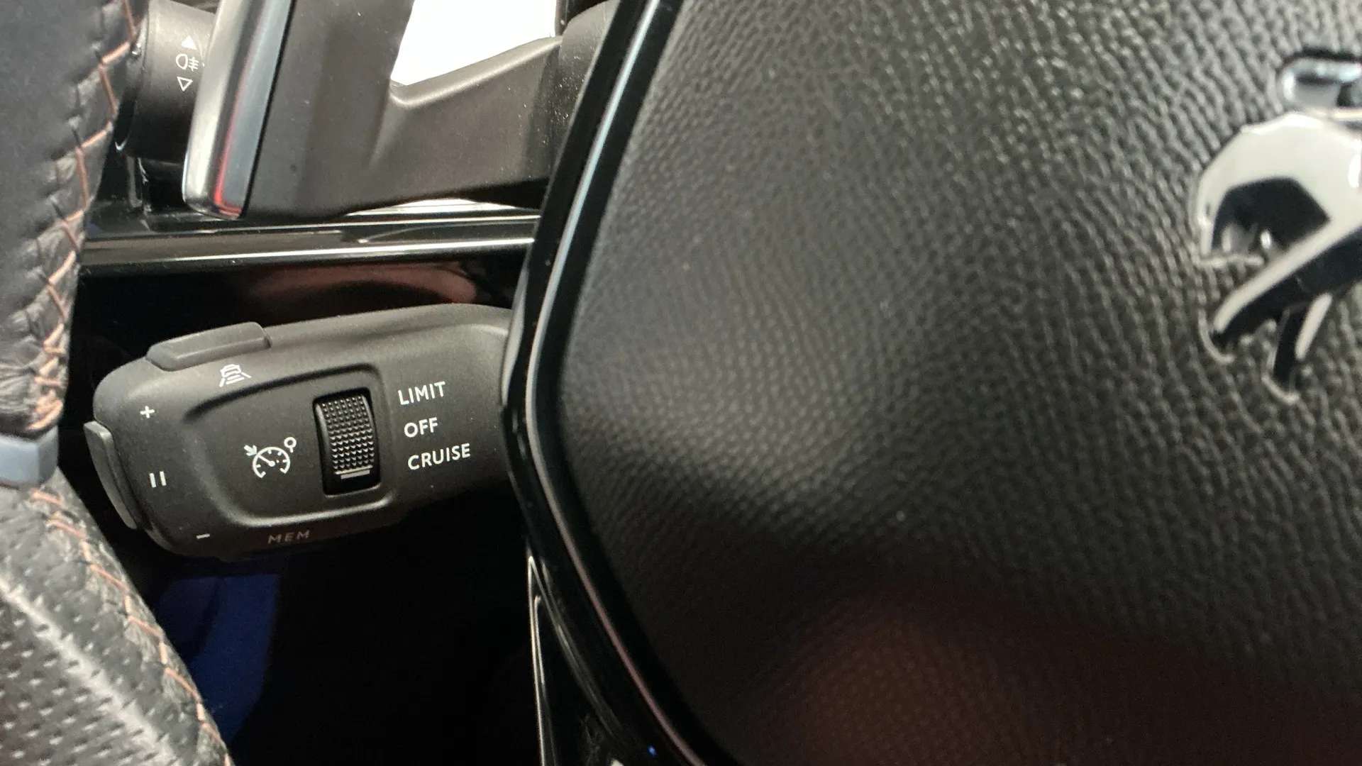 2022 PEUGEOT 508 2022 PEUGEOT 508
