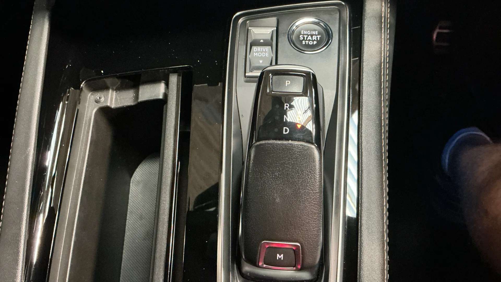 2022 PEUGEOT 508 2022 PEUGEOT 508
