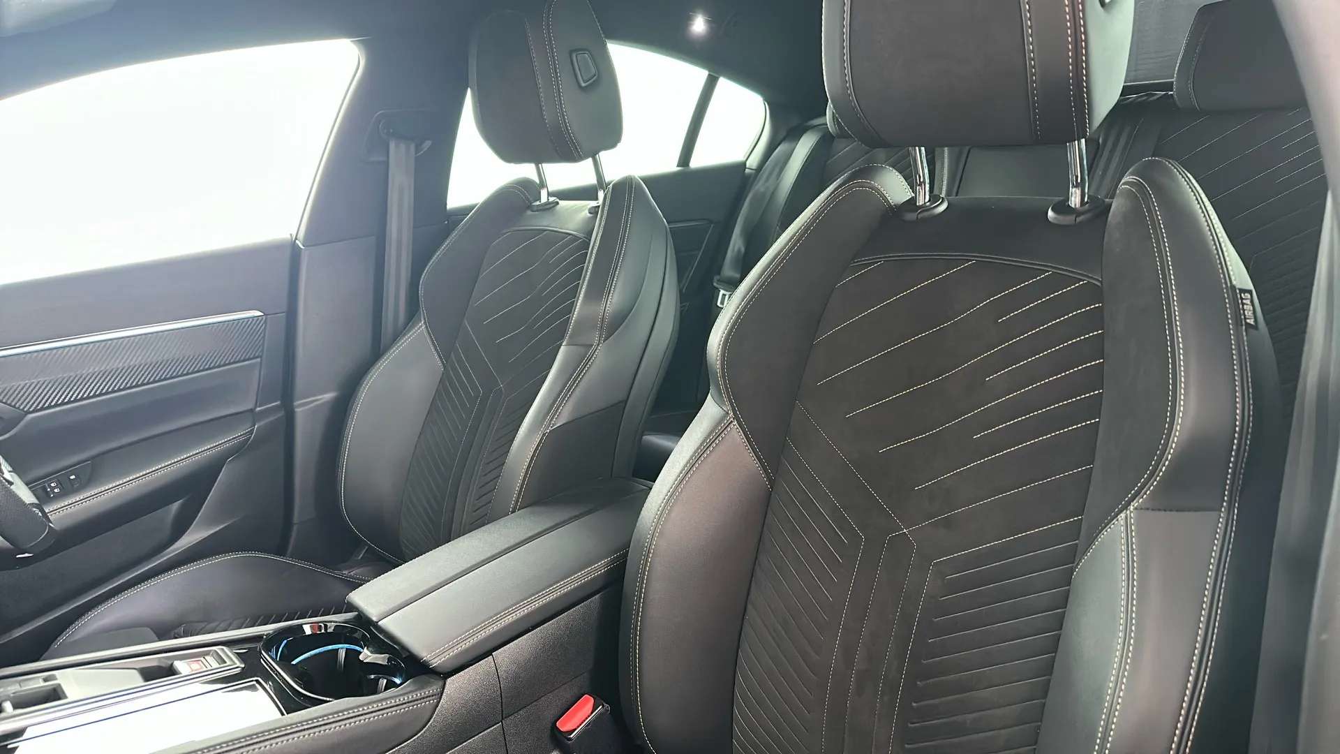 2023 PEUGEOT 508 2023 PEUGEOT 508