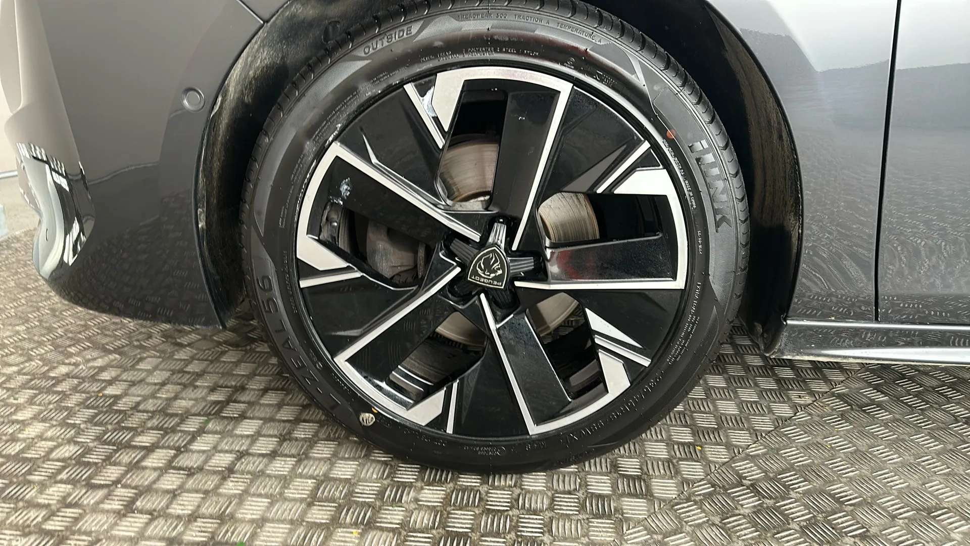 2023 PEUGEOT 508 2023 PEUGEOT 508