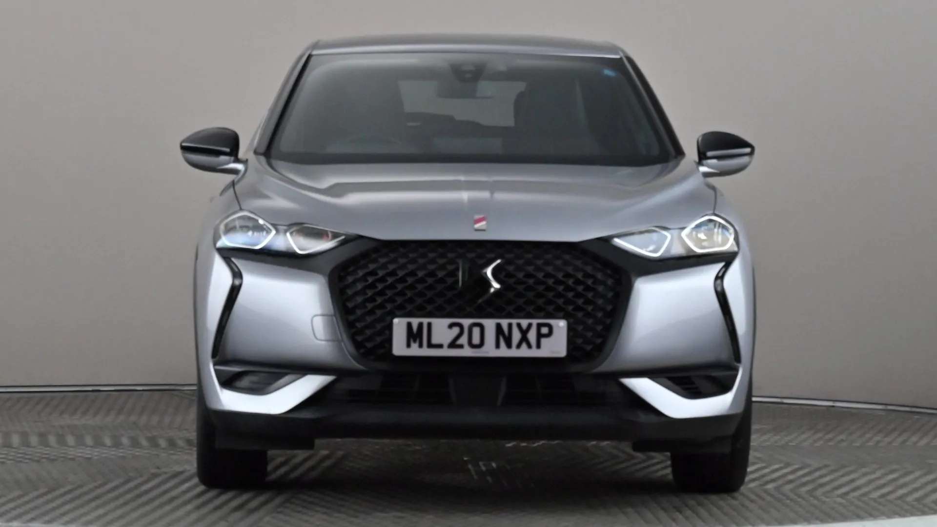 A 2020 DS DS 3 1.2 PureTech Performance Line A 2020 DS DS 3 1.2 PureTech Performance Line