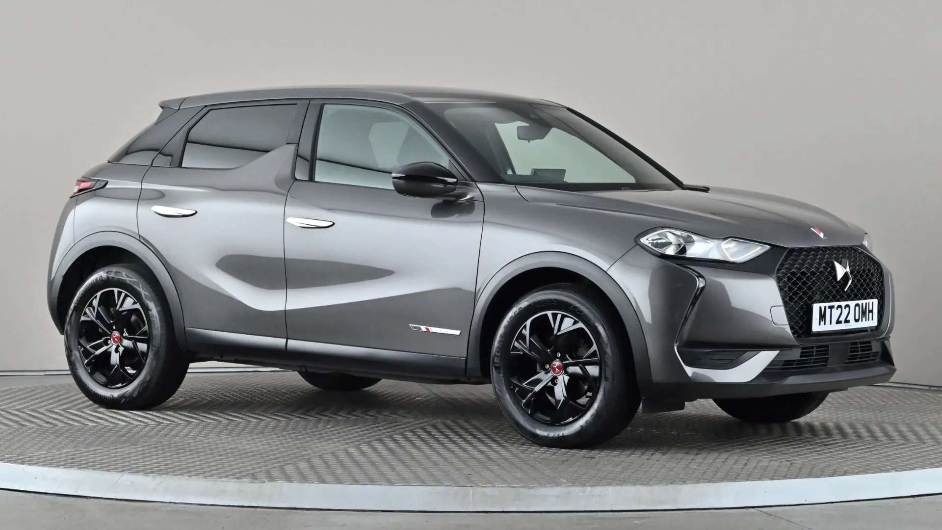 A 2022 DS DS 3 1.2 PureTech Performance Line A 2022 DS DS 3 1.2 PureTech Performance Line