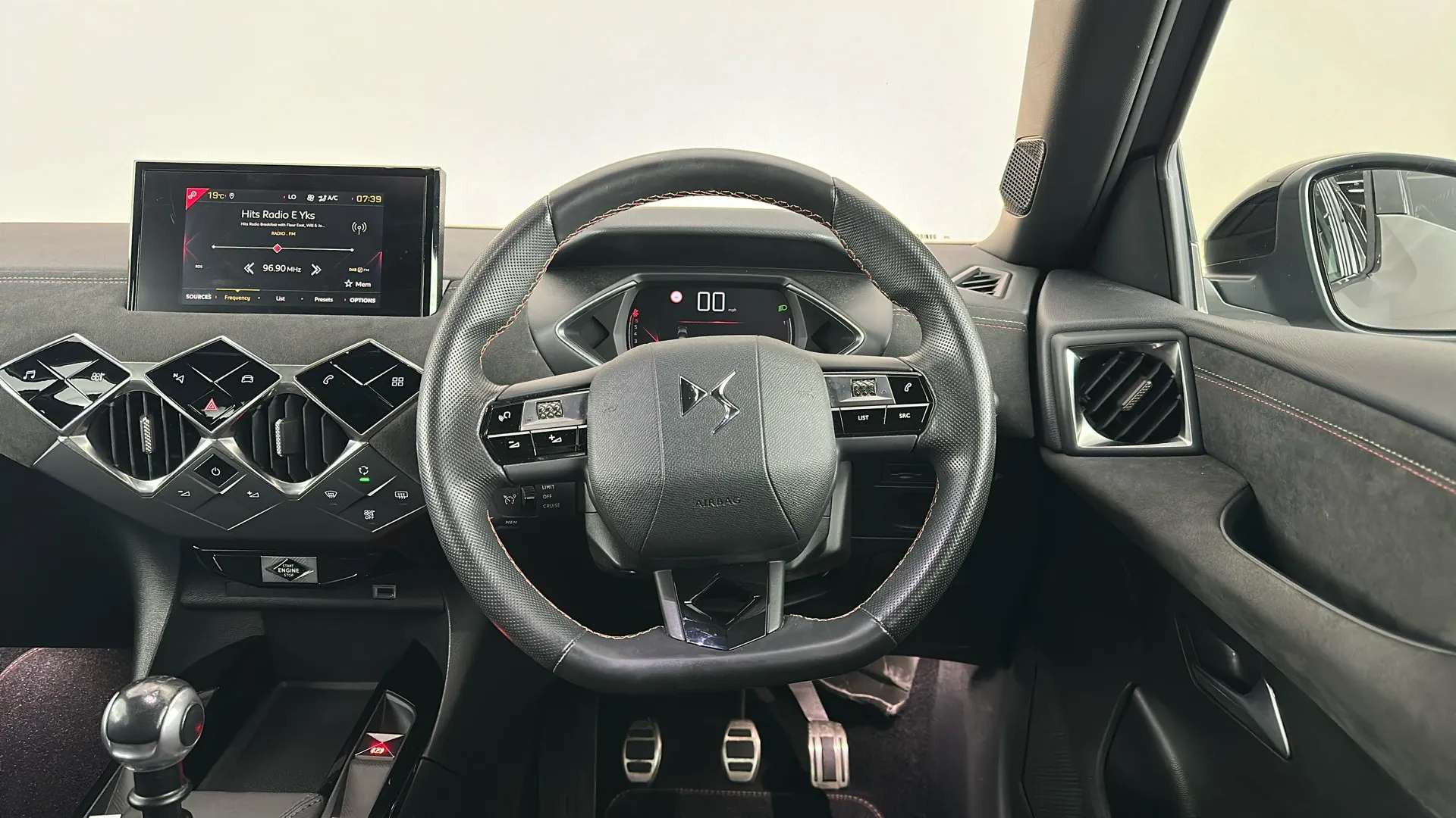 2022 DS DS 3 2022 DS DS 3