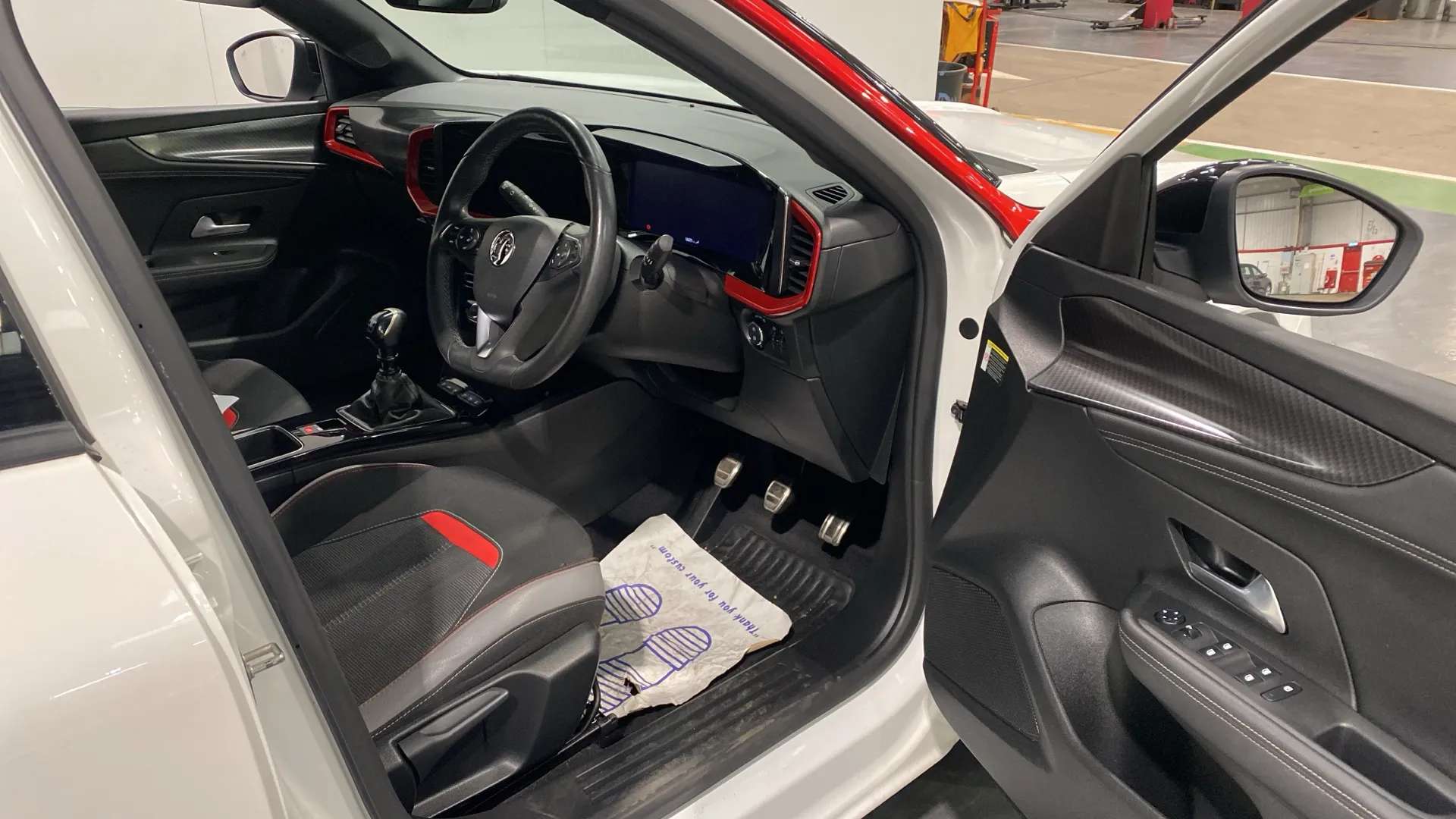 A 2021 VAUXHALL MOKKA 1.2 Turbo SRi Nav Premium A 2021 VAUXHALL MOKKA 1.2 Turbo SRi Nav Premium