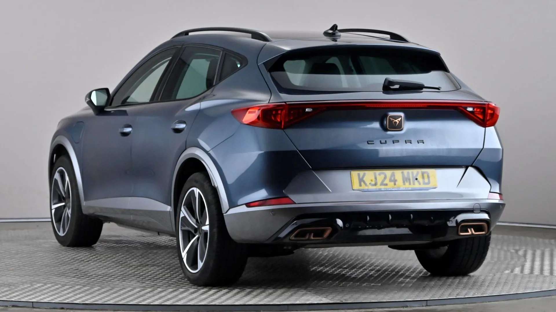 A 2024 CUPRA FORMENTOR 1.4 eHybrid 204 V1 DSG A 2024 CUPRA FORMENTOR 1.4 eHybrid 204 V1 DSG