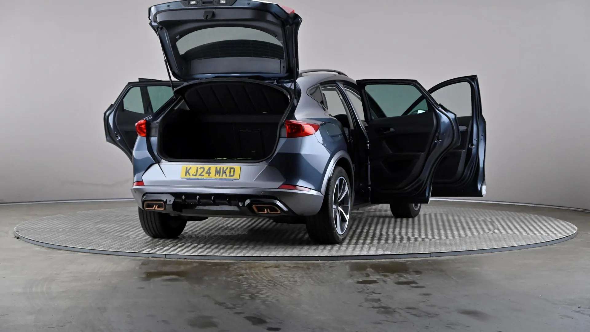 2024 CUPRA FORMENTOR 2024 CUPRA FORMENTOR
