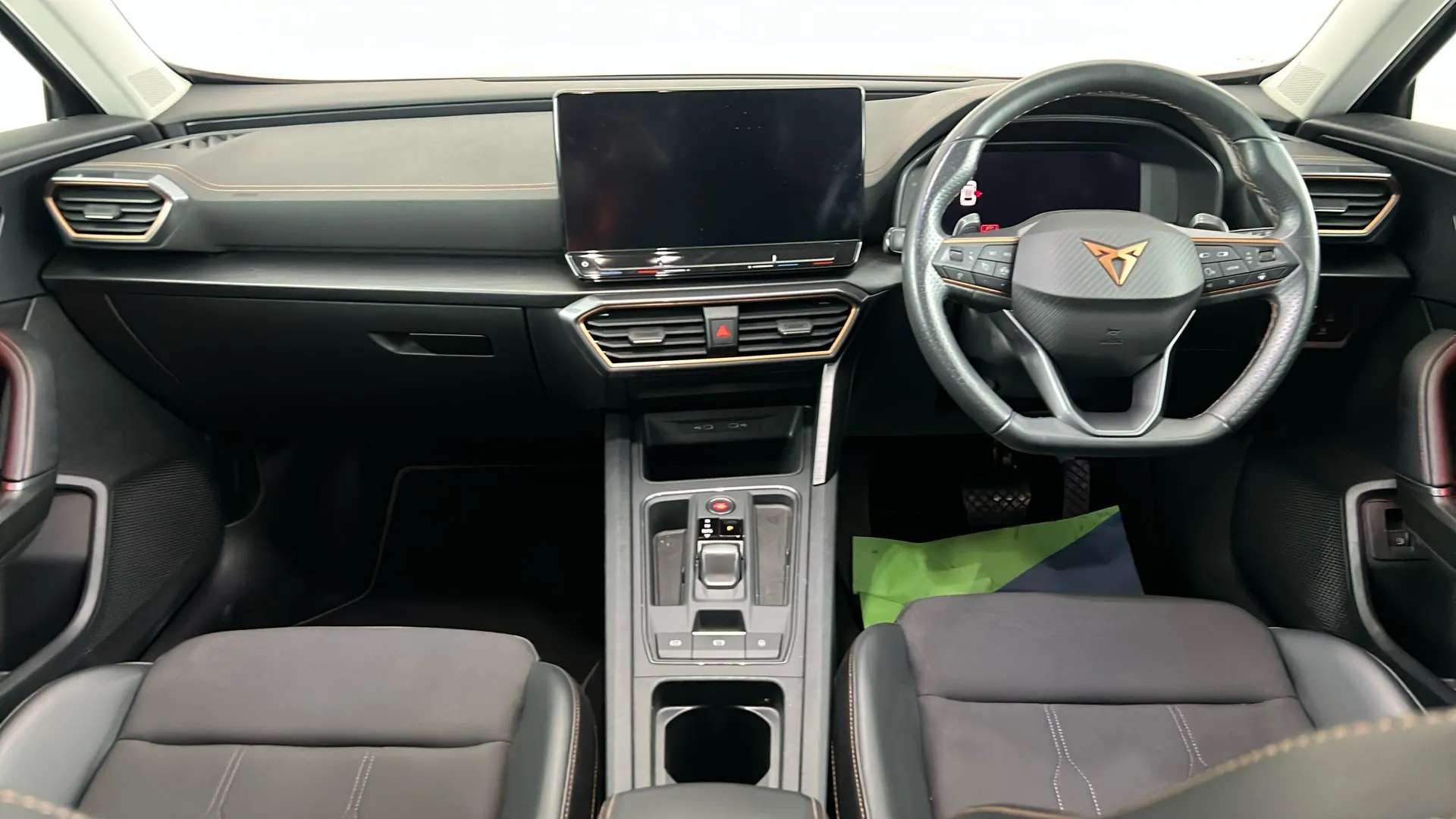 2024 CUPRA FORMENTOR 2024 CUPRA FORMENTOR