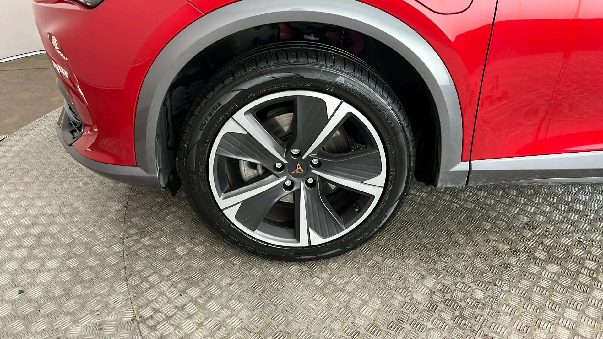 2024 CUPRA FORMENTOR 2024 CUPRA FORMENTOR