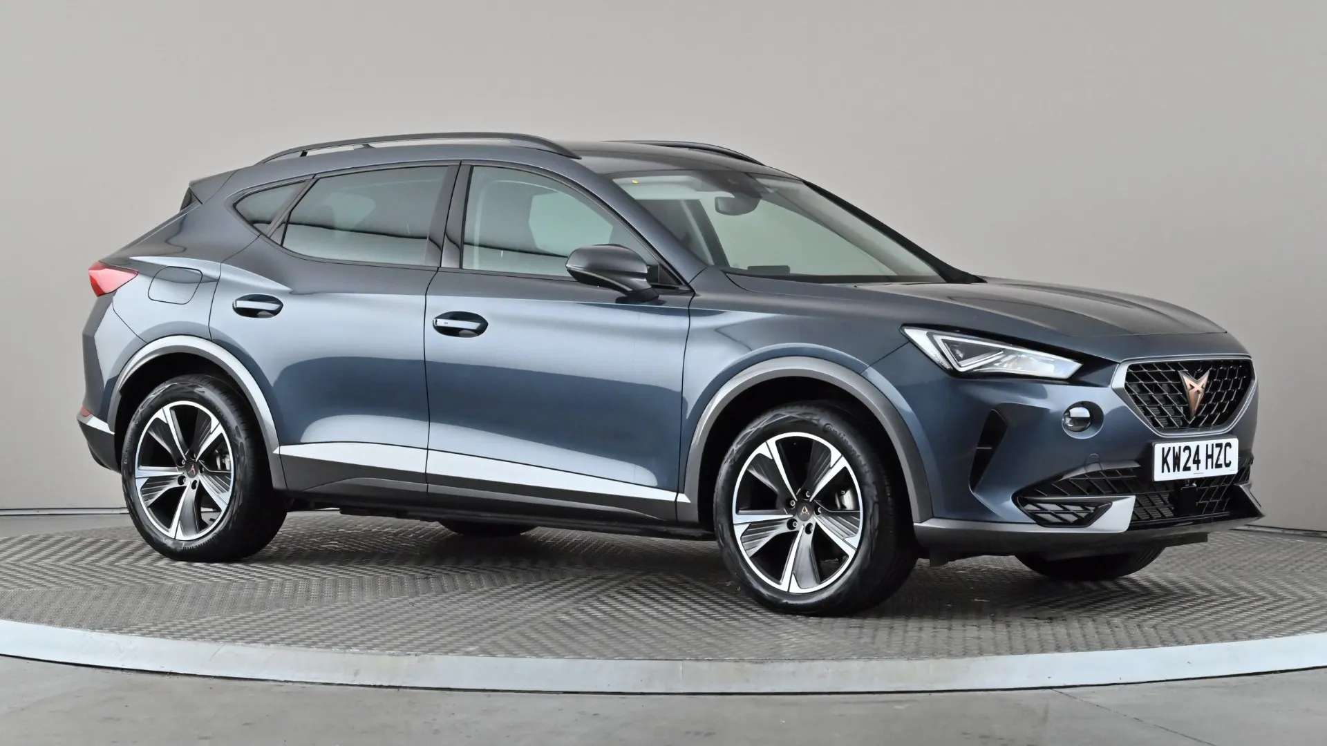 A 2024 CUPRA FORMENTOR 1.4 eHybrid 204 V1 DSG A 2024 CUPRA FORMENTOR 1.4 eHybrid 204 V1 DSG