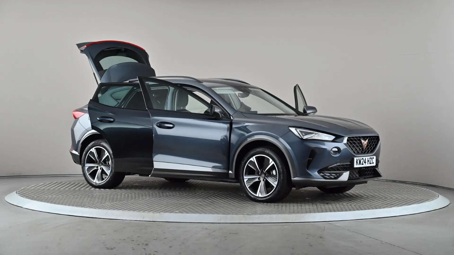 2024 CUPRA FORMENTOR 2024 CUPRA FORMENTOR