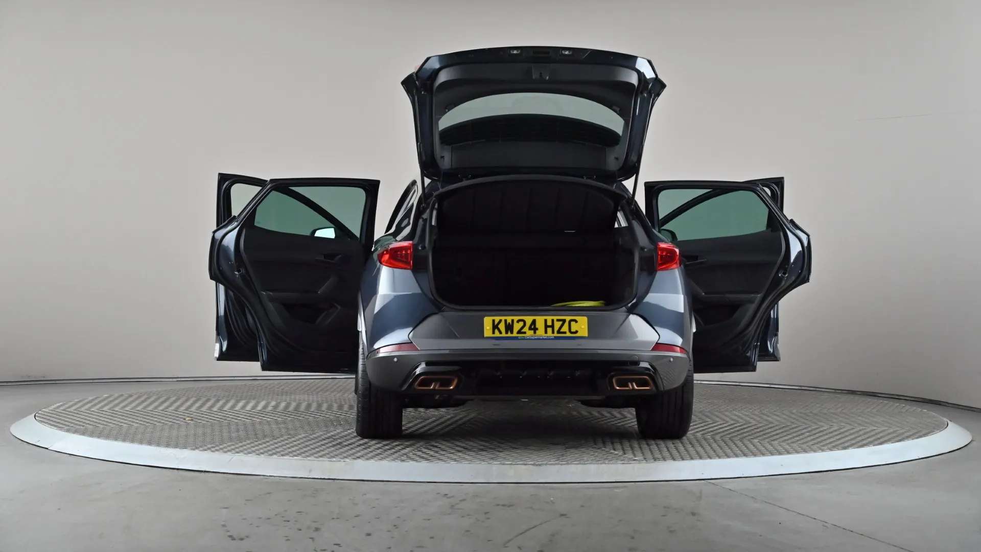 2024 CUPRA FORMENTOR 2024 CUPRA FORMENTOR