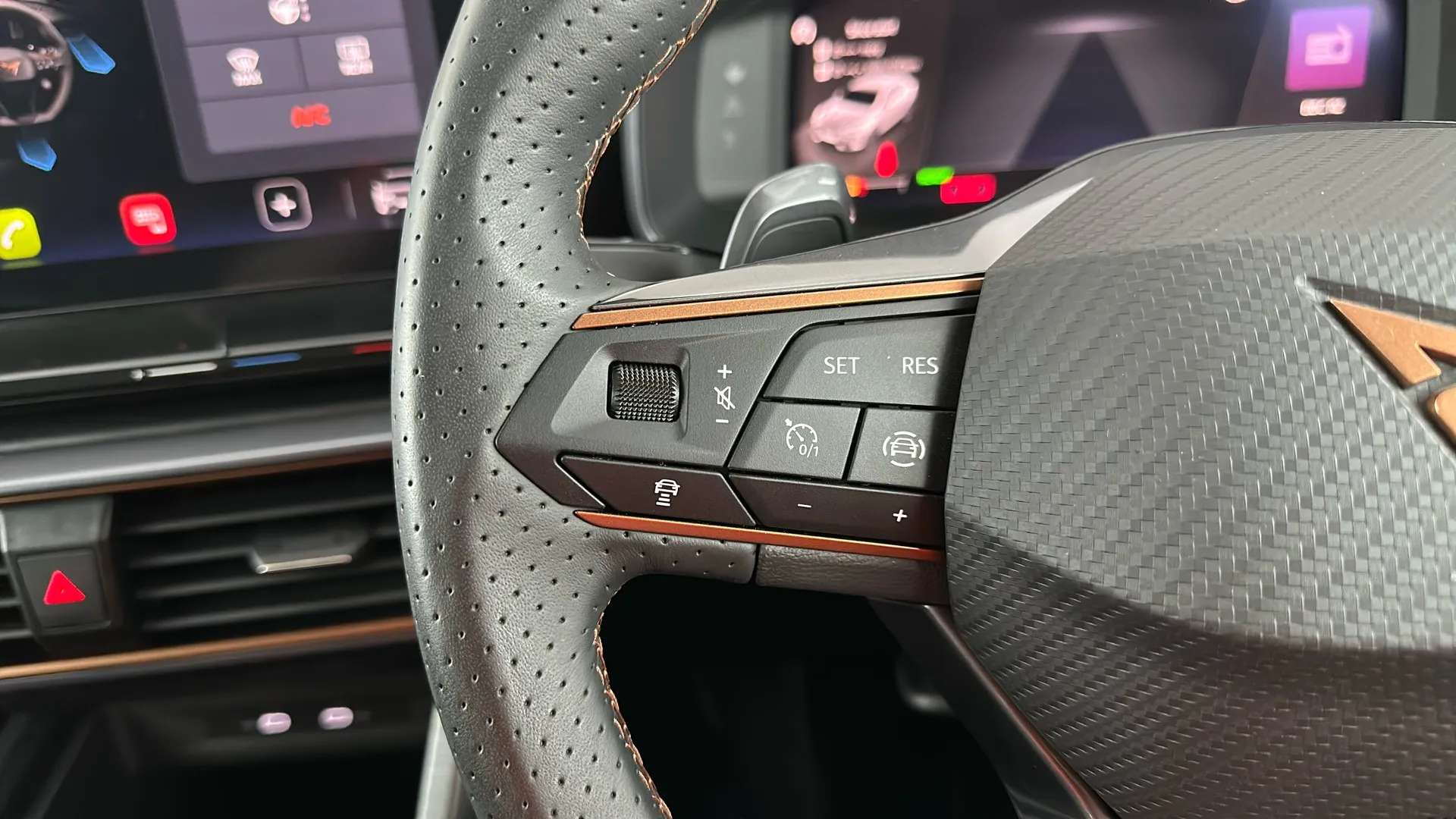 2024 CUPRA FORMENTOR 2024 CUPRA FORMENTOR
