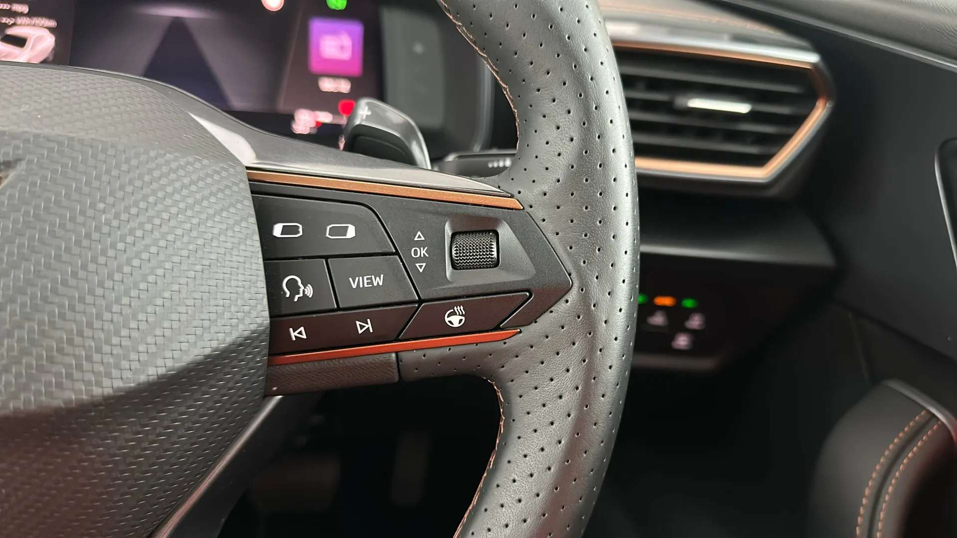 2024 CUPRA FORMENTOR 2024 CUPRA FORMENTOR