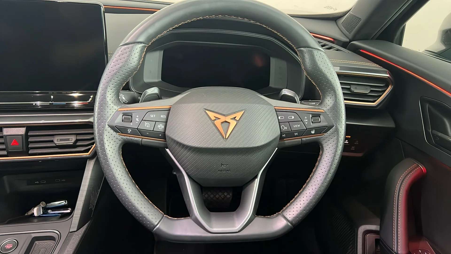 2023 CUPRA FORMENTOR 2023 CUPRA FORMENTOR