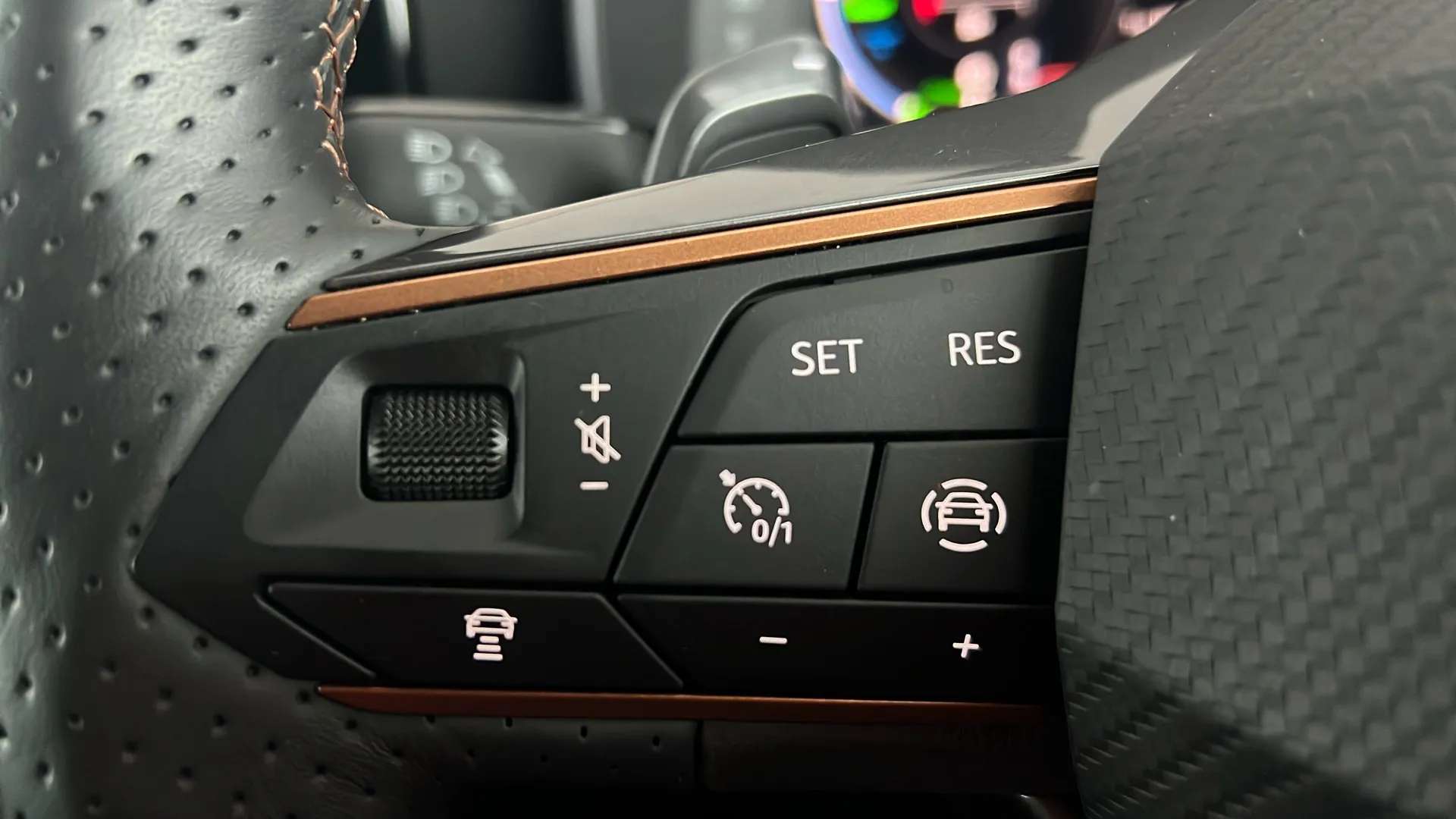 2023 CUPRA FORMENTOR 2023 CUPRA FORMENTOR