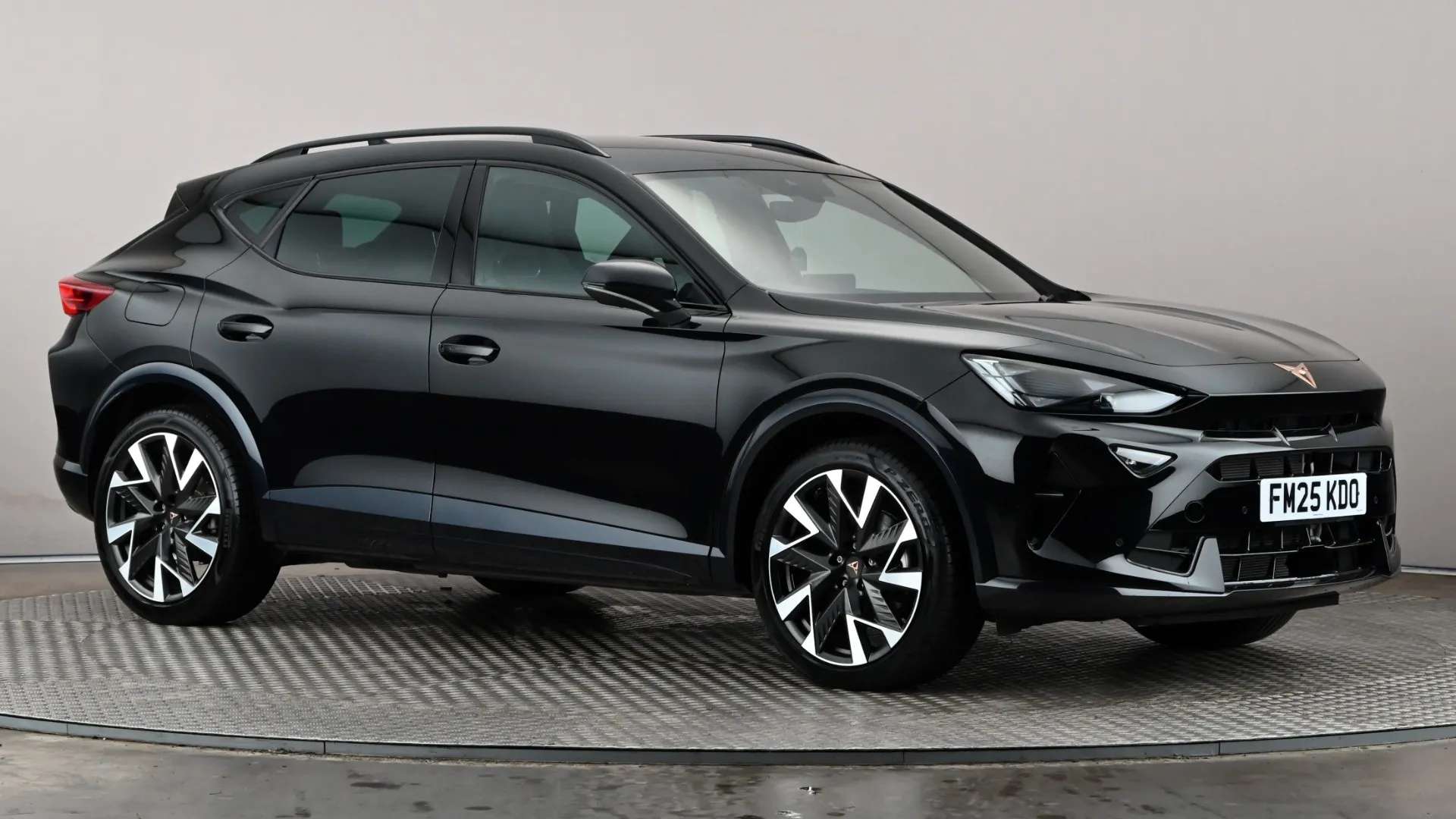 A 2025 CUPRA FORMENTOR 1.5 eHybrid 204 V2 DSG A 2025 CUPRA FORMENTOR 1.5 eHybrid 204 V2 DSG