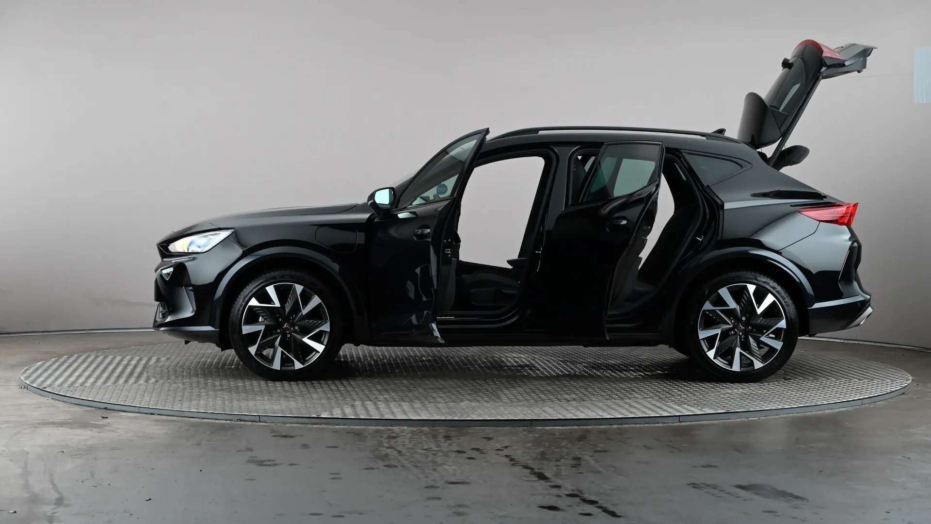 2025 CUPRA FORMENTOR 2025 CUPRA FORMENTOR