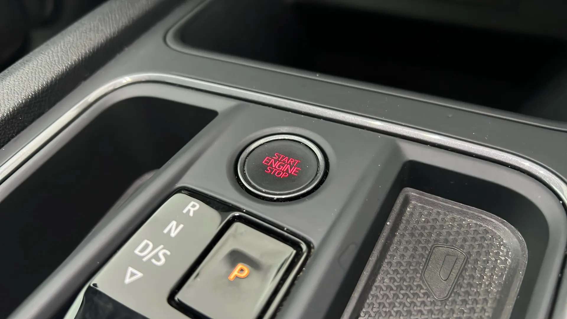 2024 CUPRA FORMENTOR 2024 CUPRA FORMENTOR