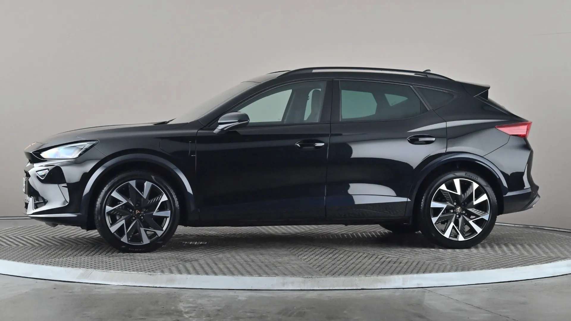 A 2025 CUPRA FORMENTOR 1.5 eHybrid 204 V2 DSG A 2025 CUPRA FORMENTOR 1.5 eHybrid 204 V2 DSG