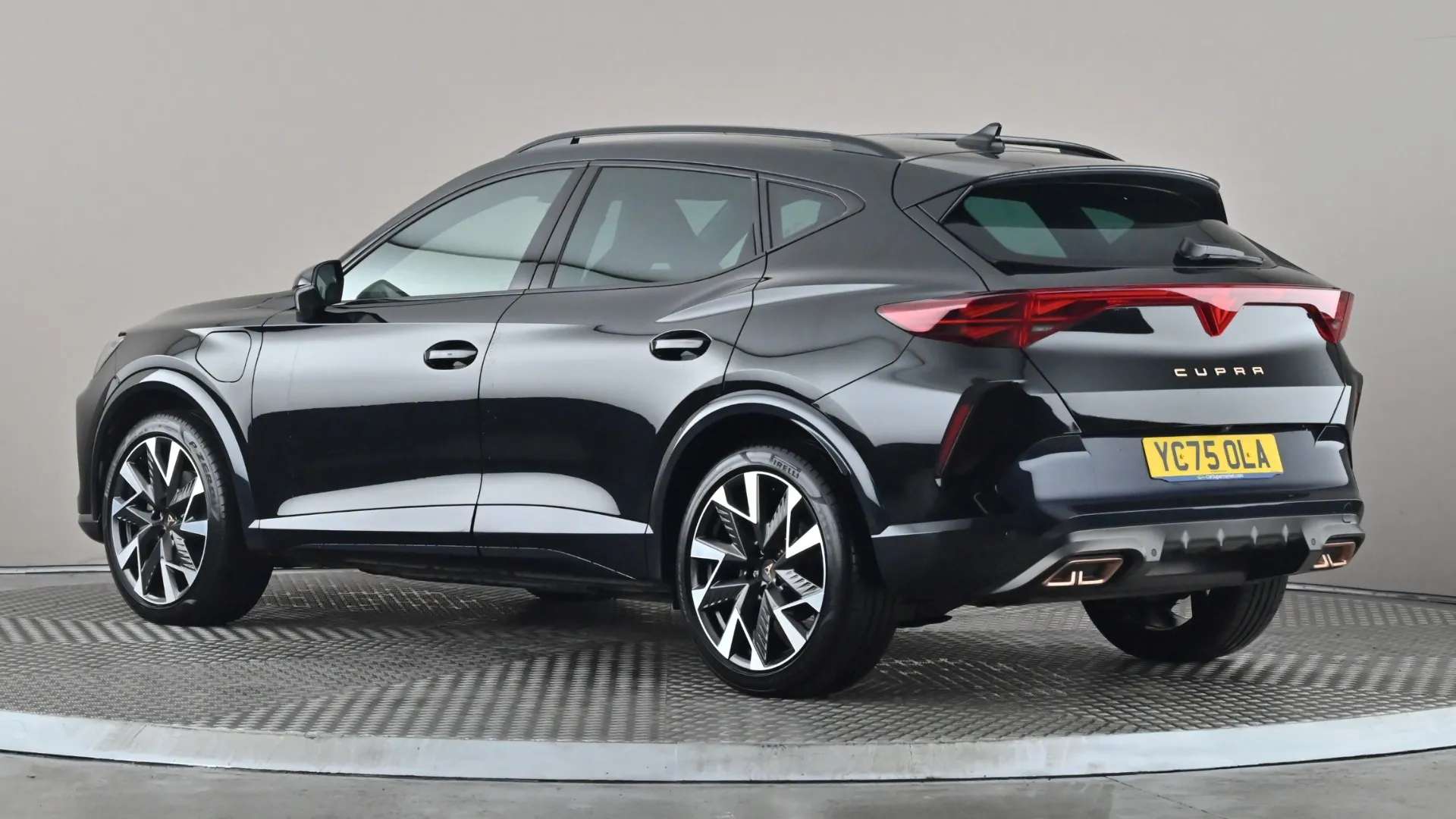 A 2025 CUPRA FORMENTOR 1.5 eHybrid 204 V2 DSG A 2025 CUPRA FORMENTOR 1.5 eHybrid 204 V2 DSG