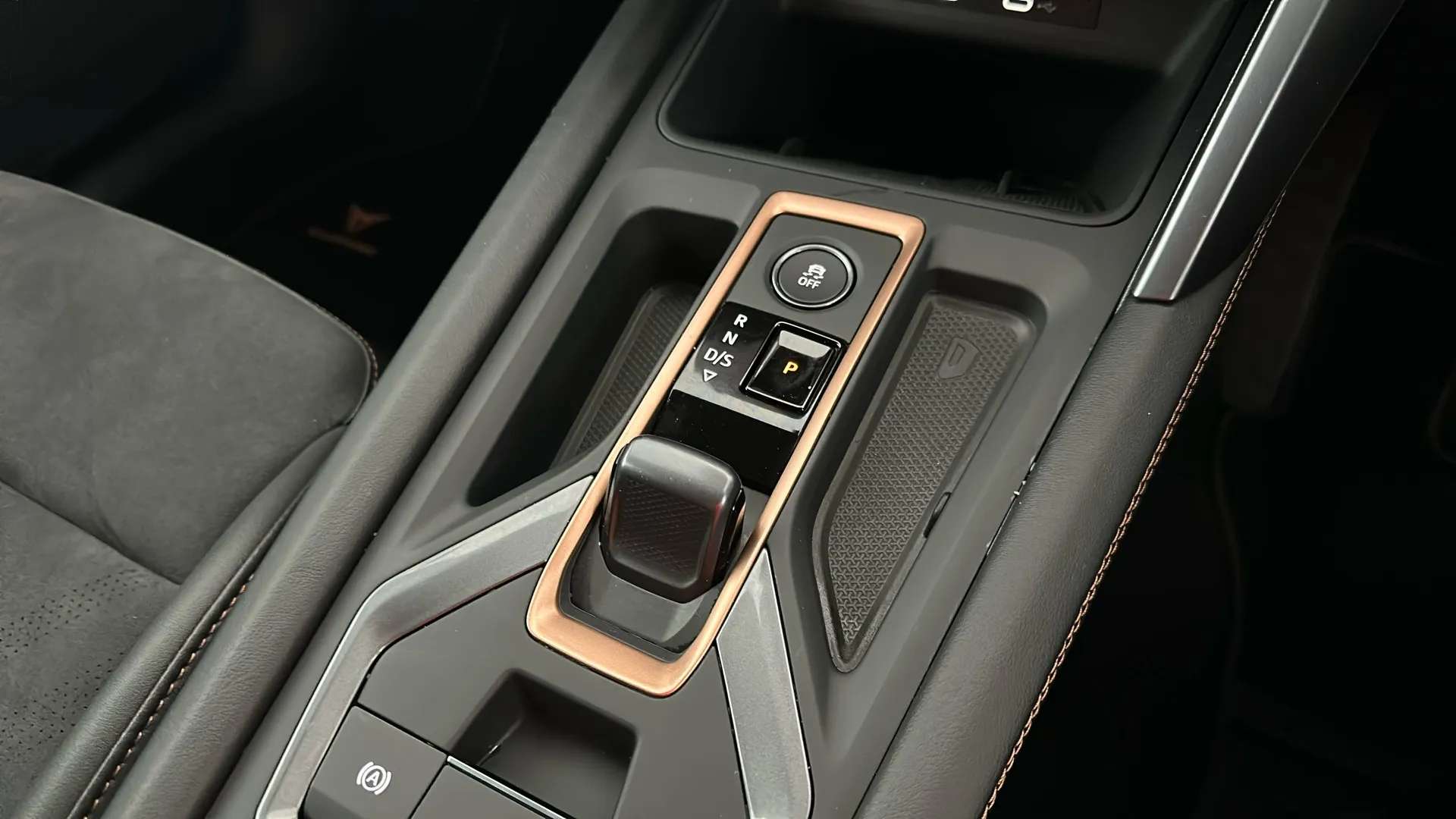 2025 CUPRA FORMENTOR 2025 CUPRA FORMENTOR