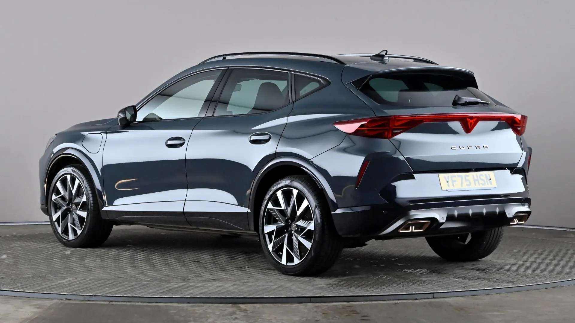 A 2025 CUPRA FORMENTOR 1.5 eHybrid 204 V2 DSG A 2025 CUPRA FORMENTOR 1.5 eHybrid 204 V2 DSG