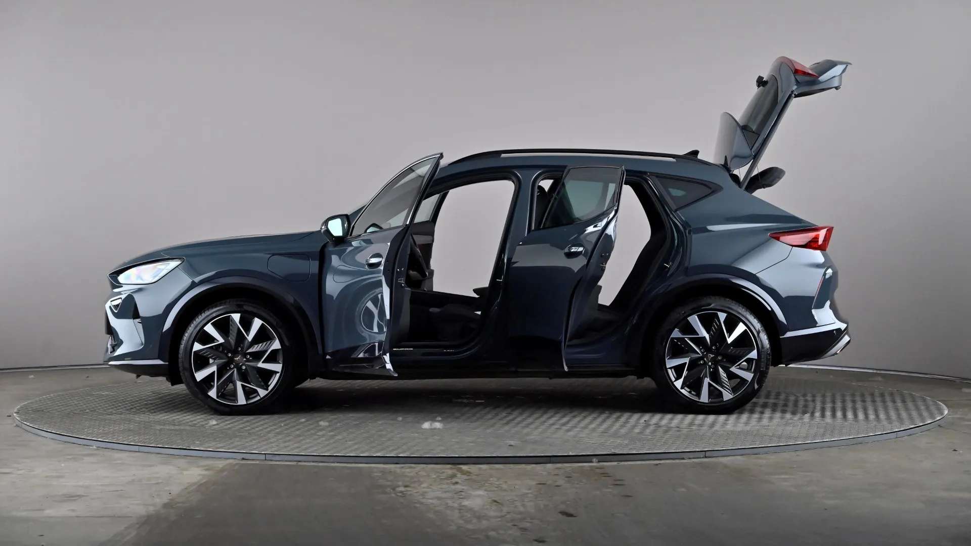 2025 CUPRA FORMENTOR 2025 CUPRA FORMENTOR