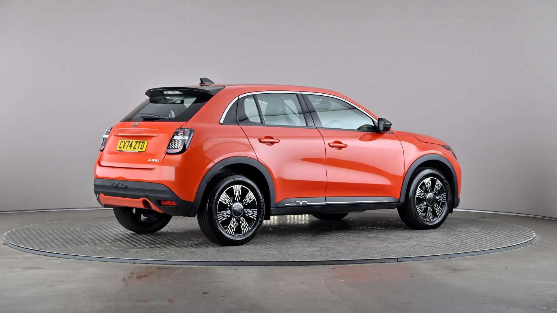 2025 FIAT 600 2025 FIAT 600