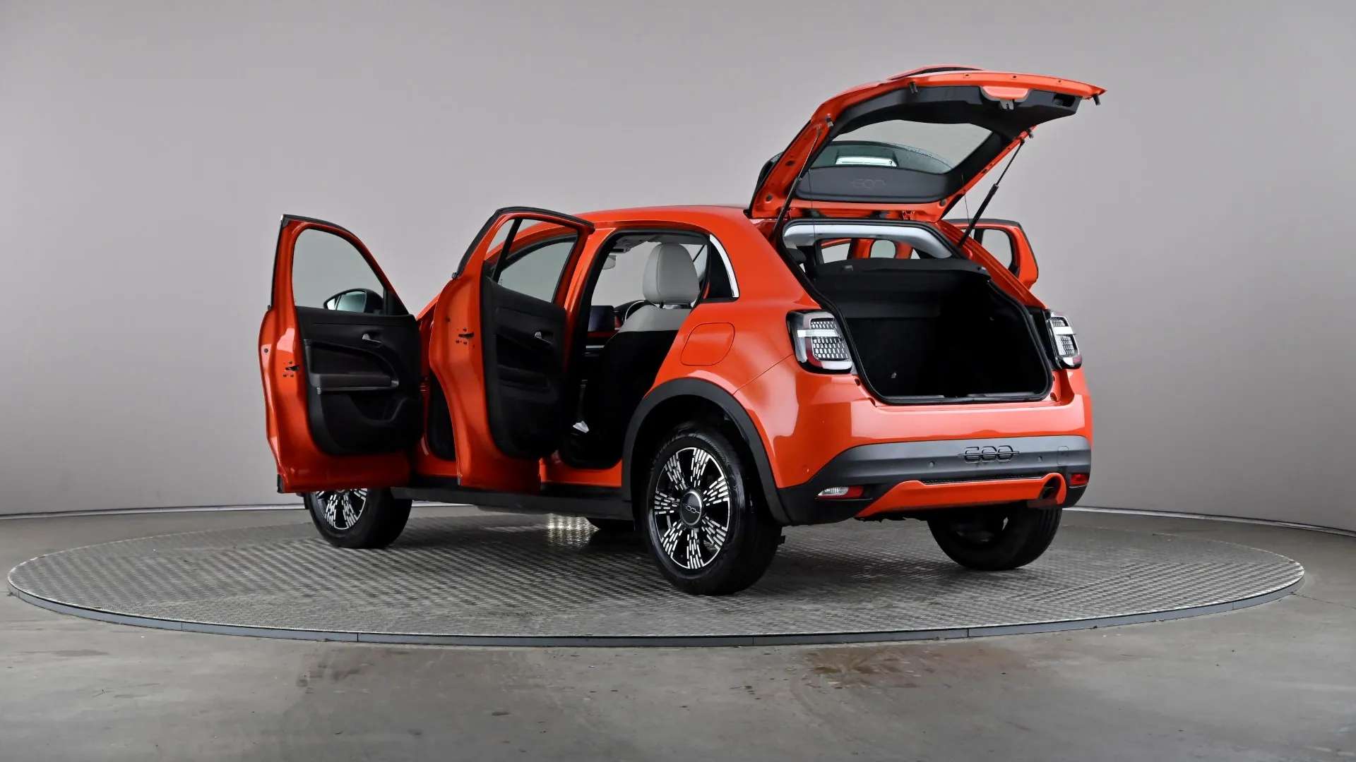 2025 FIAT 600 2025 FIAT 600