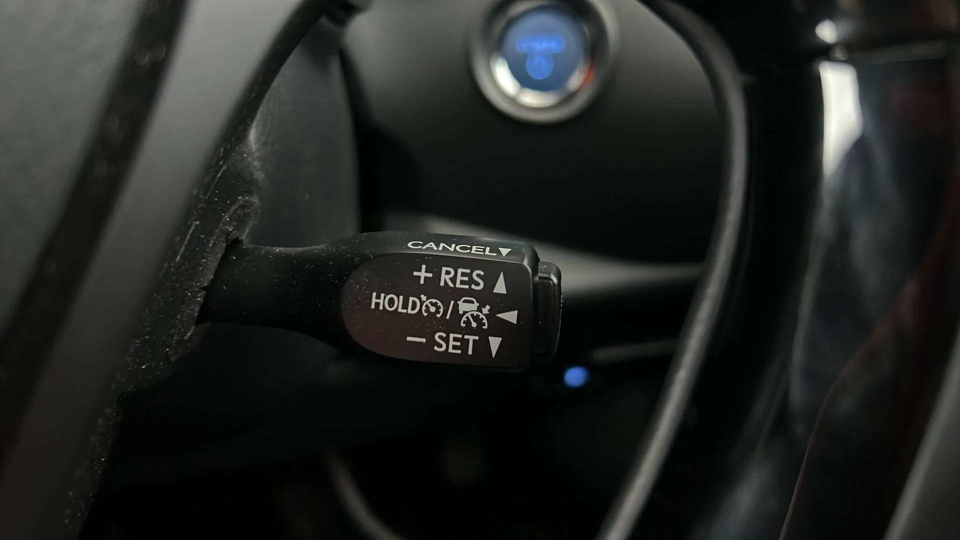2023 TOYOTA C-HR 2023 TOYOTA C-HR
