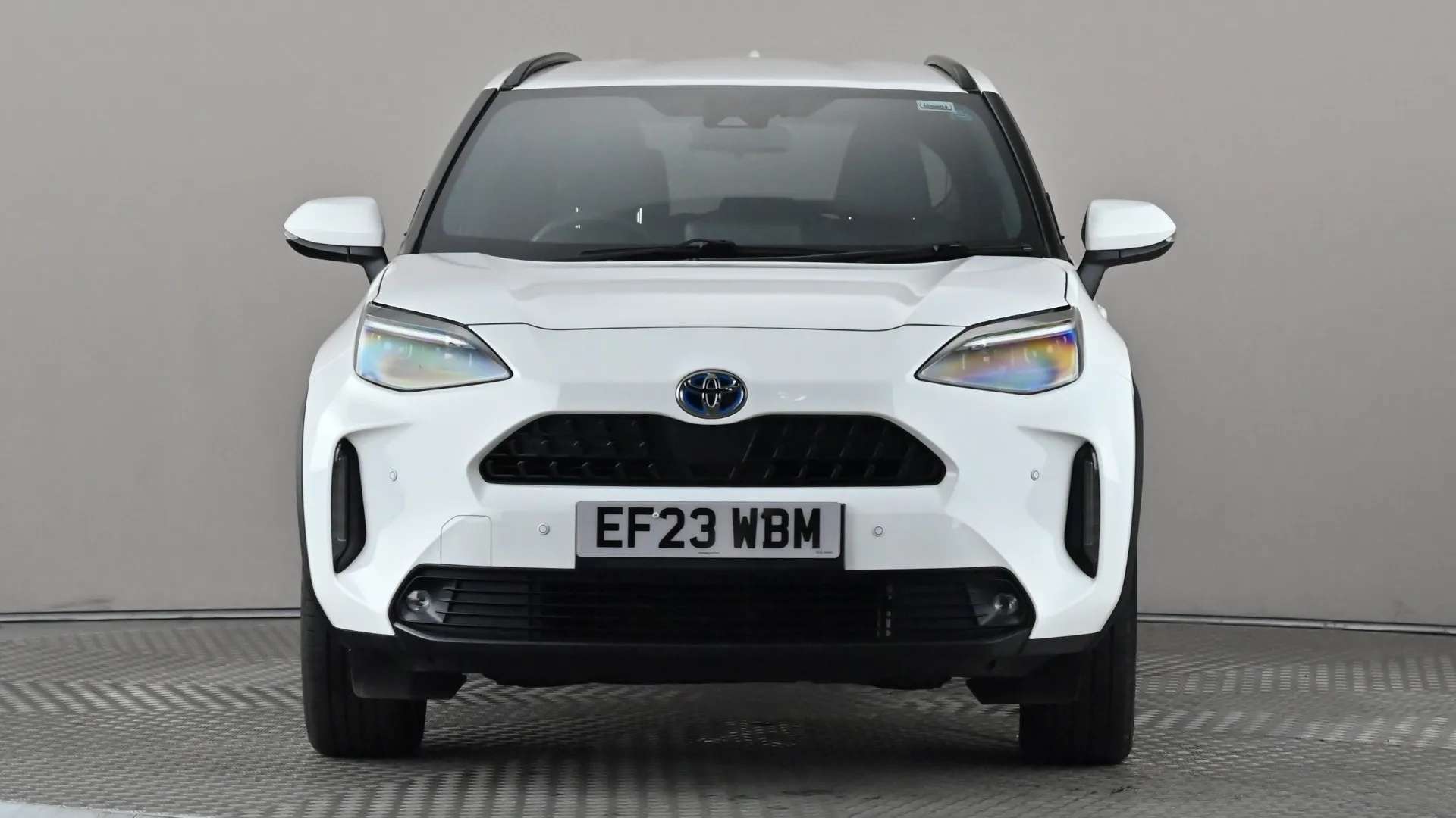 A 2023 TOYOTA YARIS CROSS 1.5 Hybrid Design CVT A 2023 TOYOTA YARIS CROSS 1.5 Hybrid Design CVT