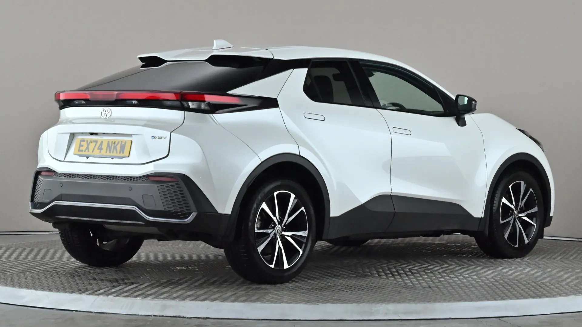 2024 TOYOTA C-HR 2024 TOYOTA C-HR