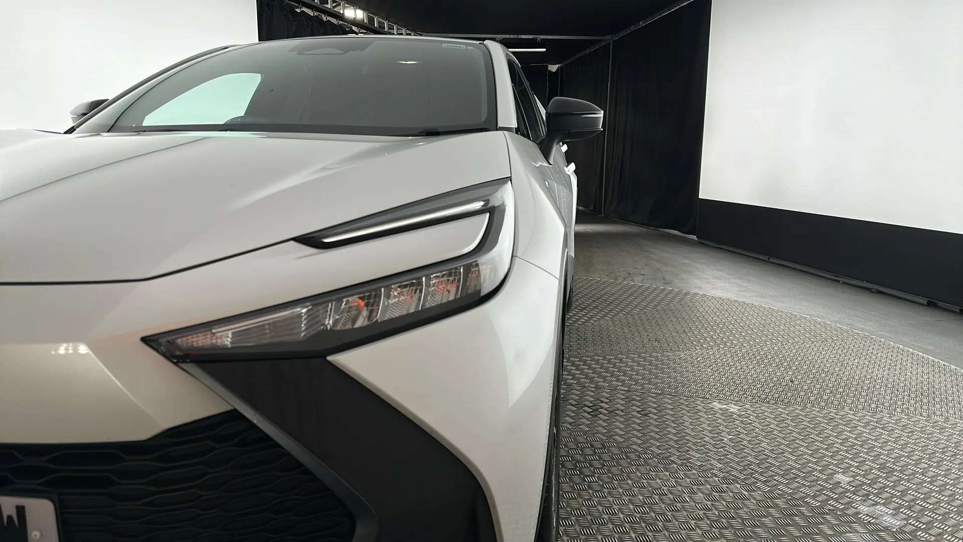 2024 TOYOTA C-HR 2024 TOYOTA C-HR