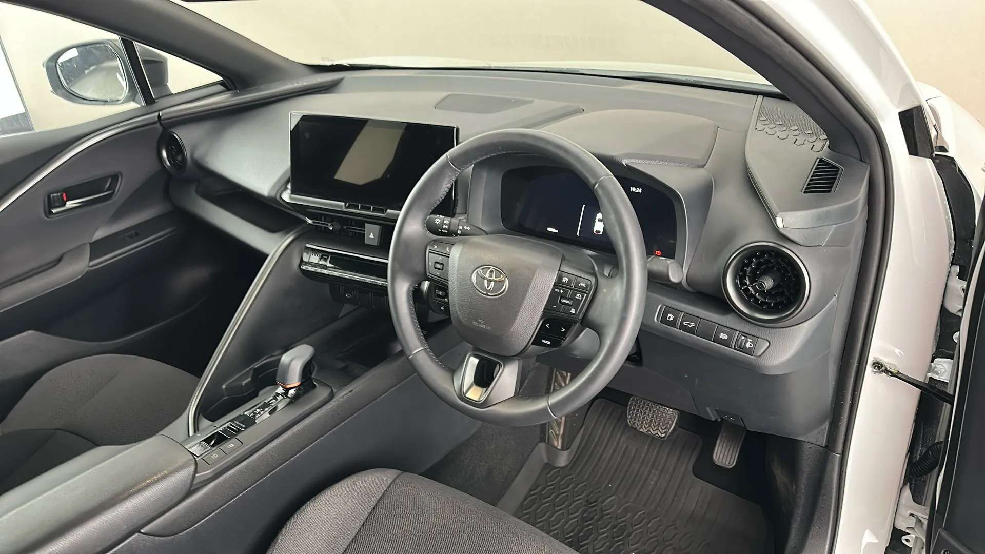 2024 TOYOTA C-HR 2024 TOYOTA C-HR