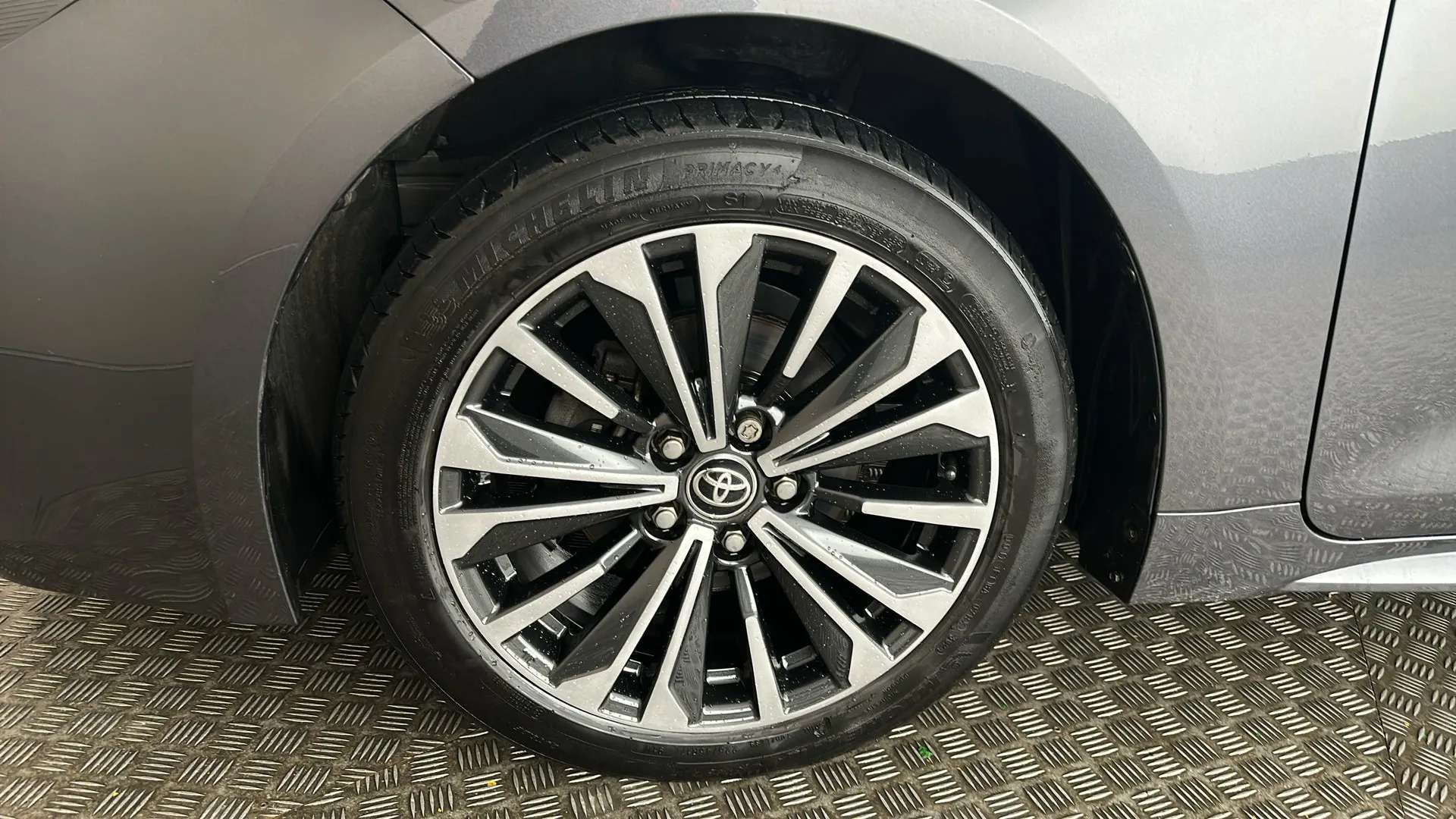 2024 TOYOTA COROLLA 2024 TOYOTA COROLLA